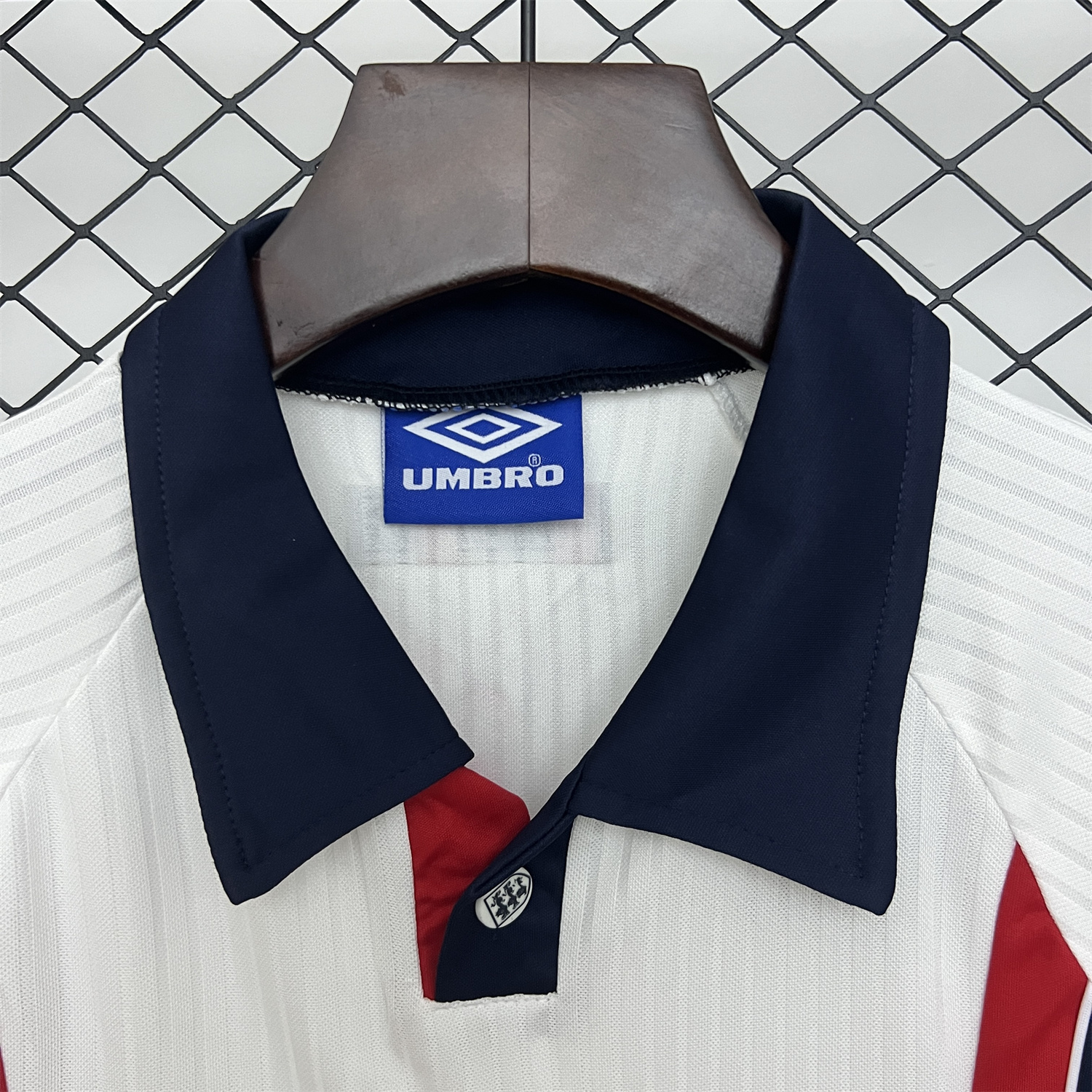 AlphaJersey-Retro England 1998 Home Kids Kit