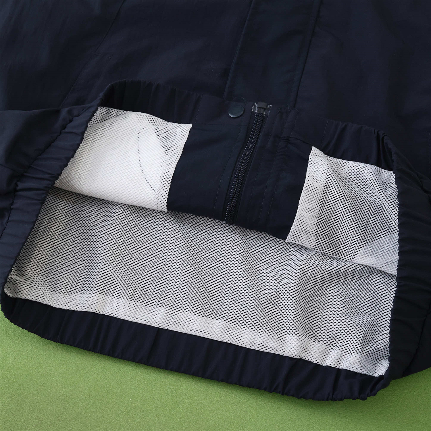 AlphaJersey-Real Madrid 25-26 Throwback Windbreaker Jacket - Black