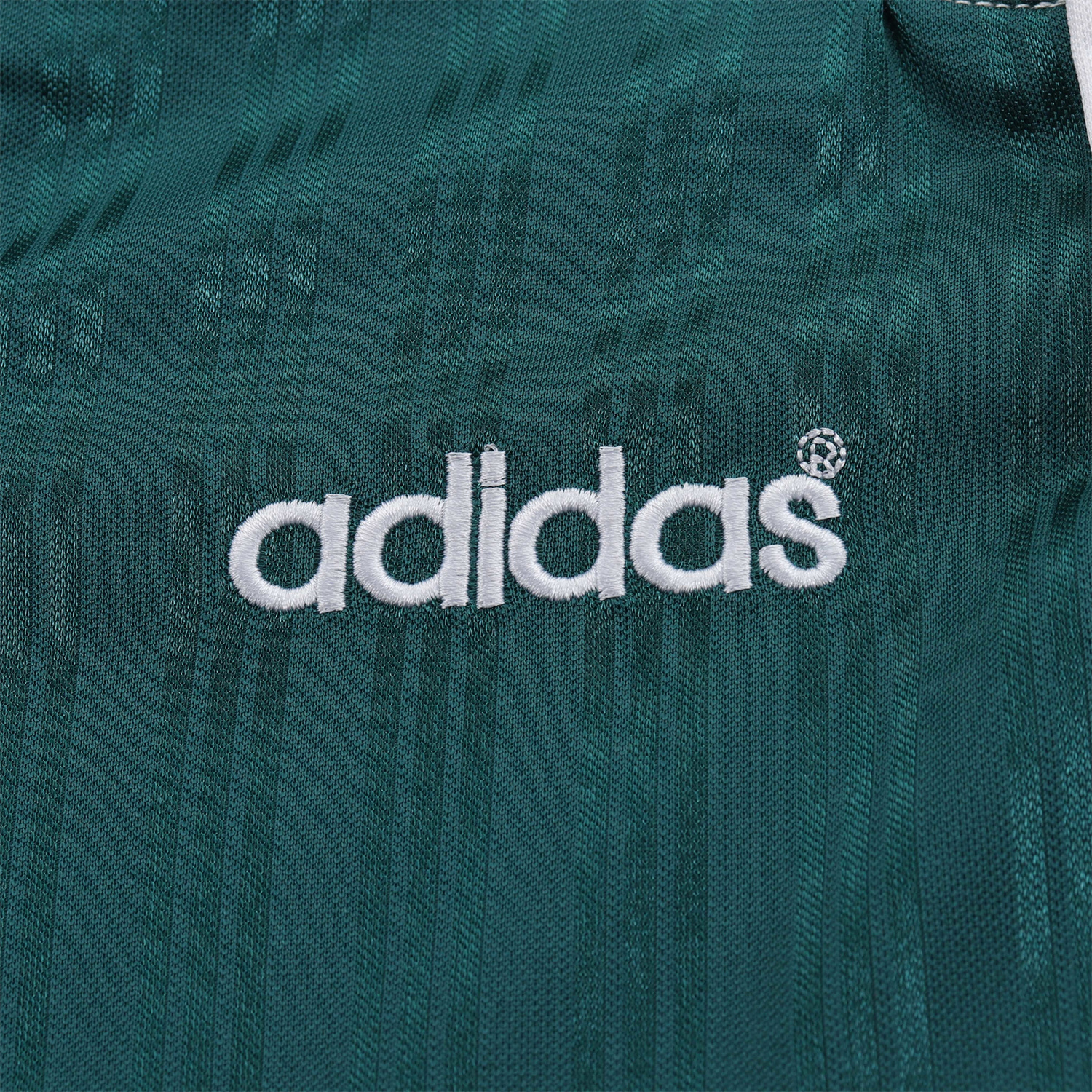 AlphaJersey-Retro Liver.pool 1995-96 Away White And Green Kids Kit