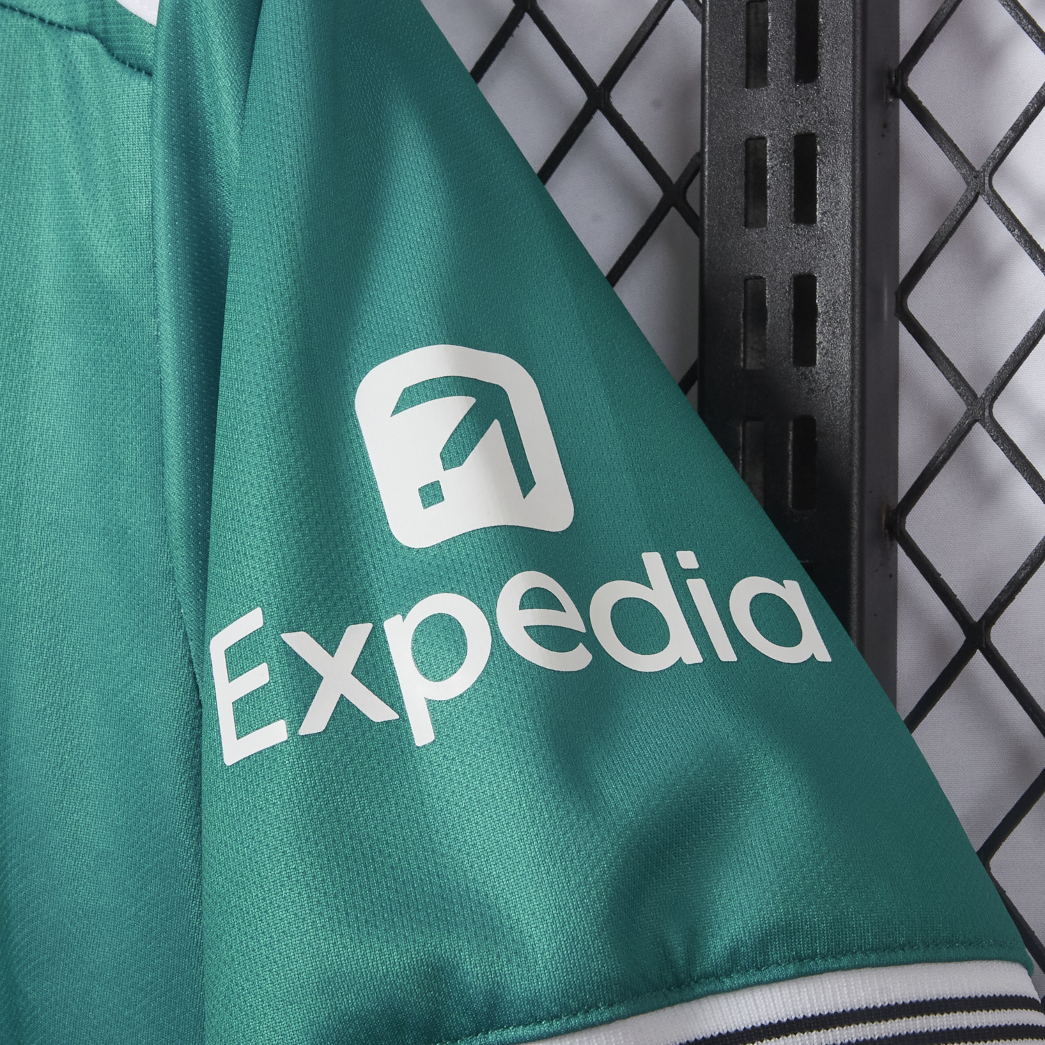AlphaJersey-Liver.pool 25-26 Tricolor Shirt - Fans Version