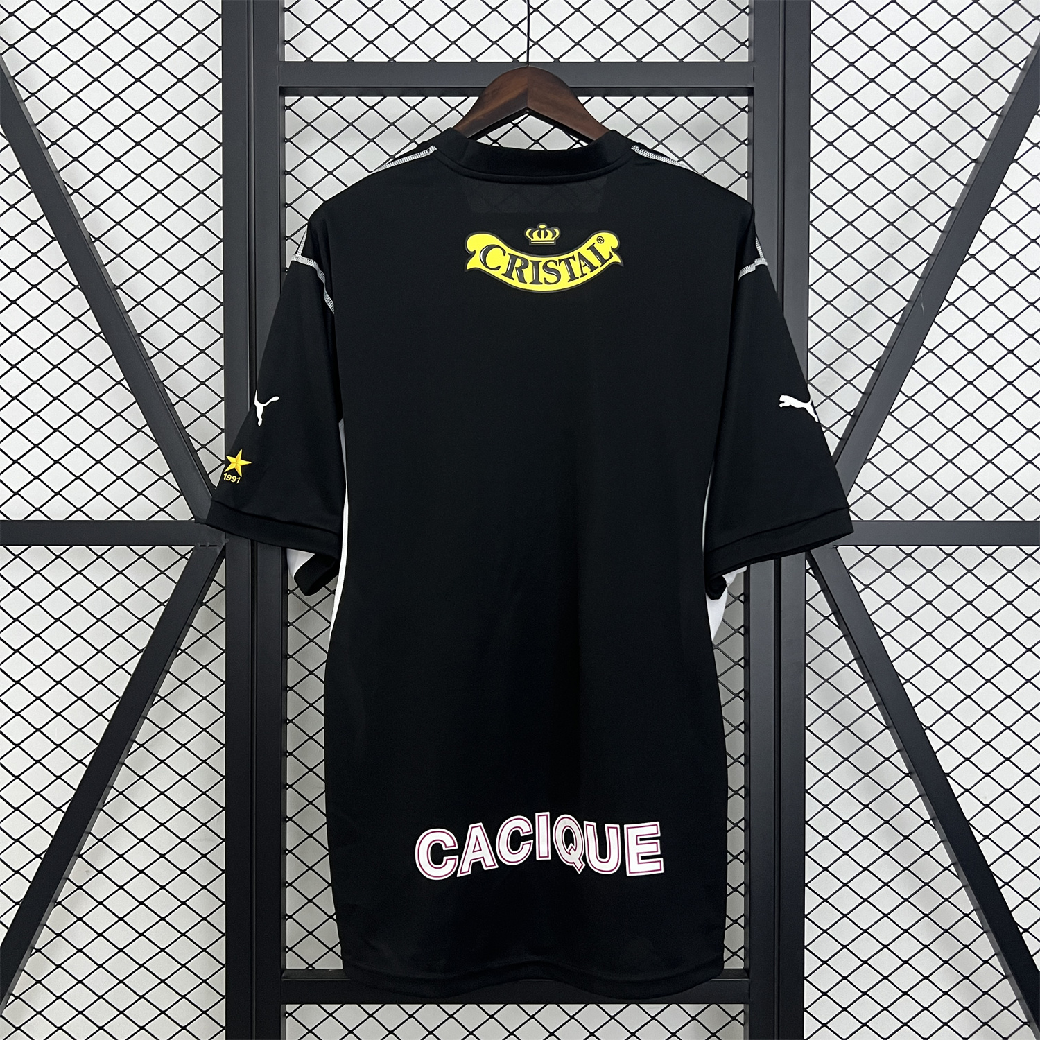 AlphaJersey-Retro Colo Colo 2003 Away Jersey