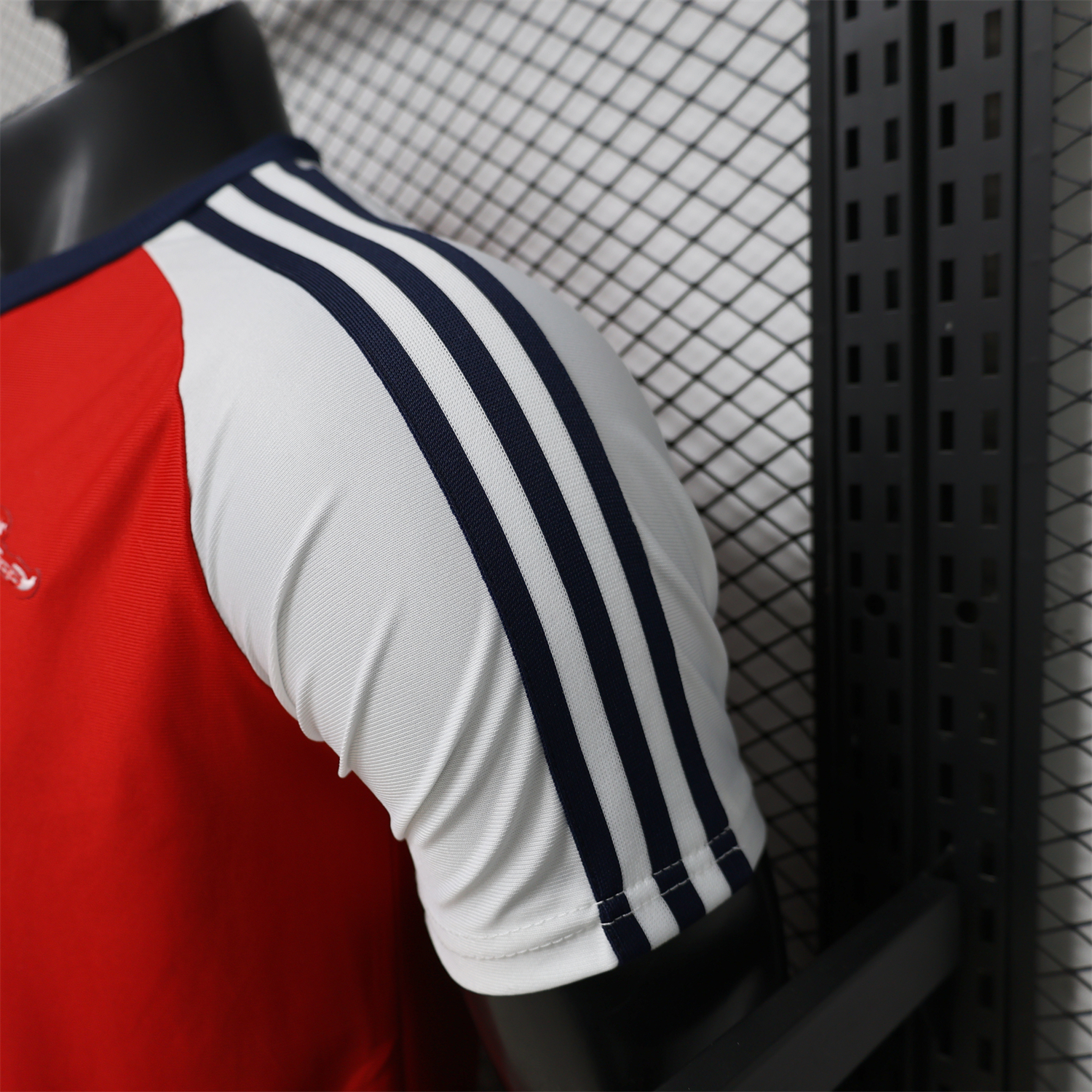 AlphaJersey-Arsenal 25-26 Red With White Casual Jersey - Player Version
