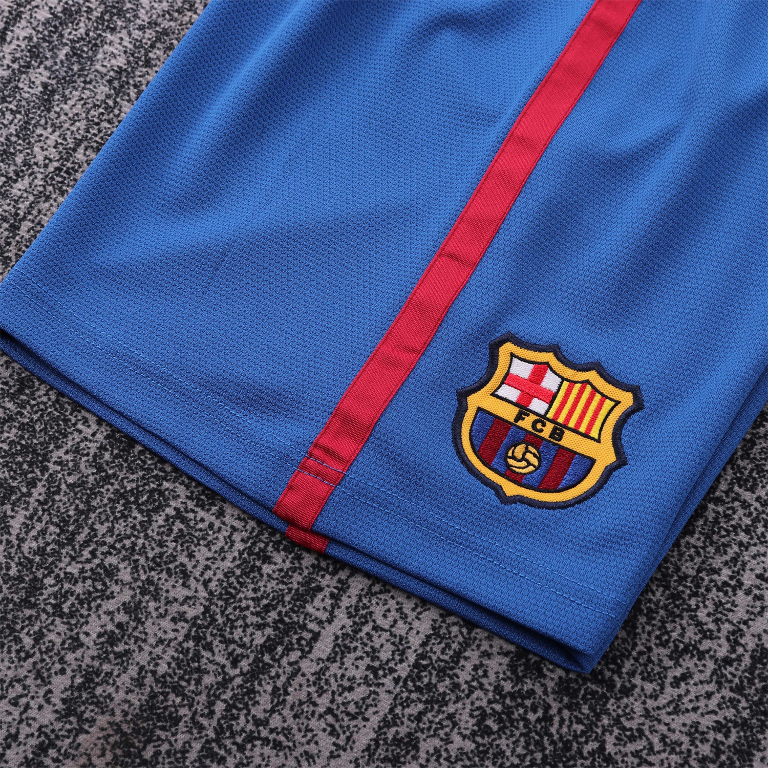 AlphaJersey-Retro Barcelona 2006-07 Home Kids Kit