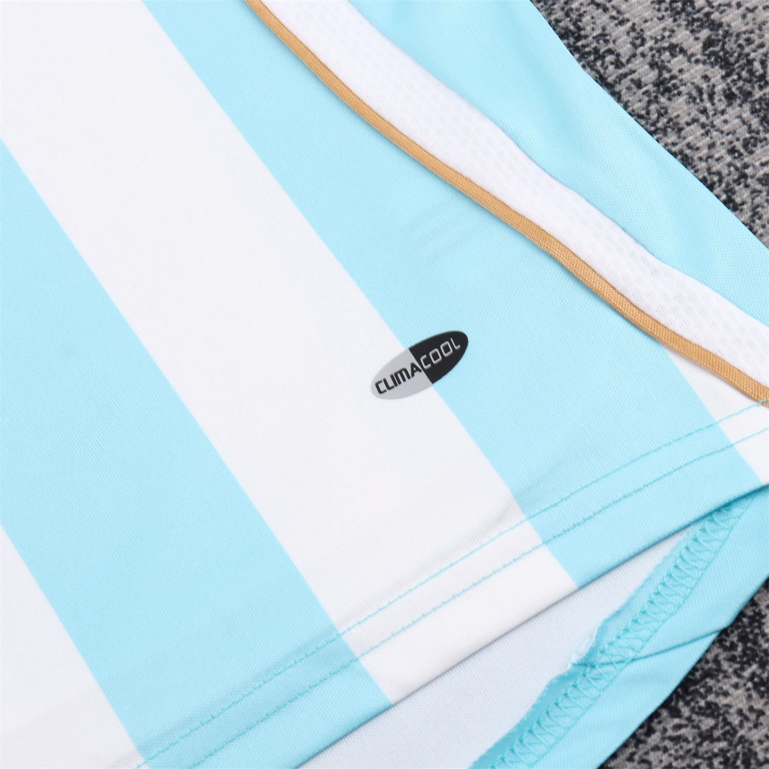 AlphaJersey-Retro Argentina 2006-07 Home Kids Kit