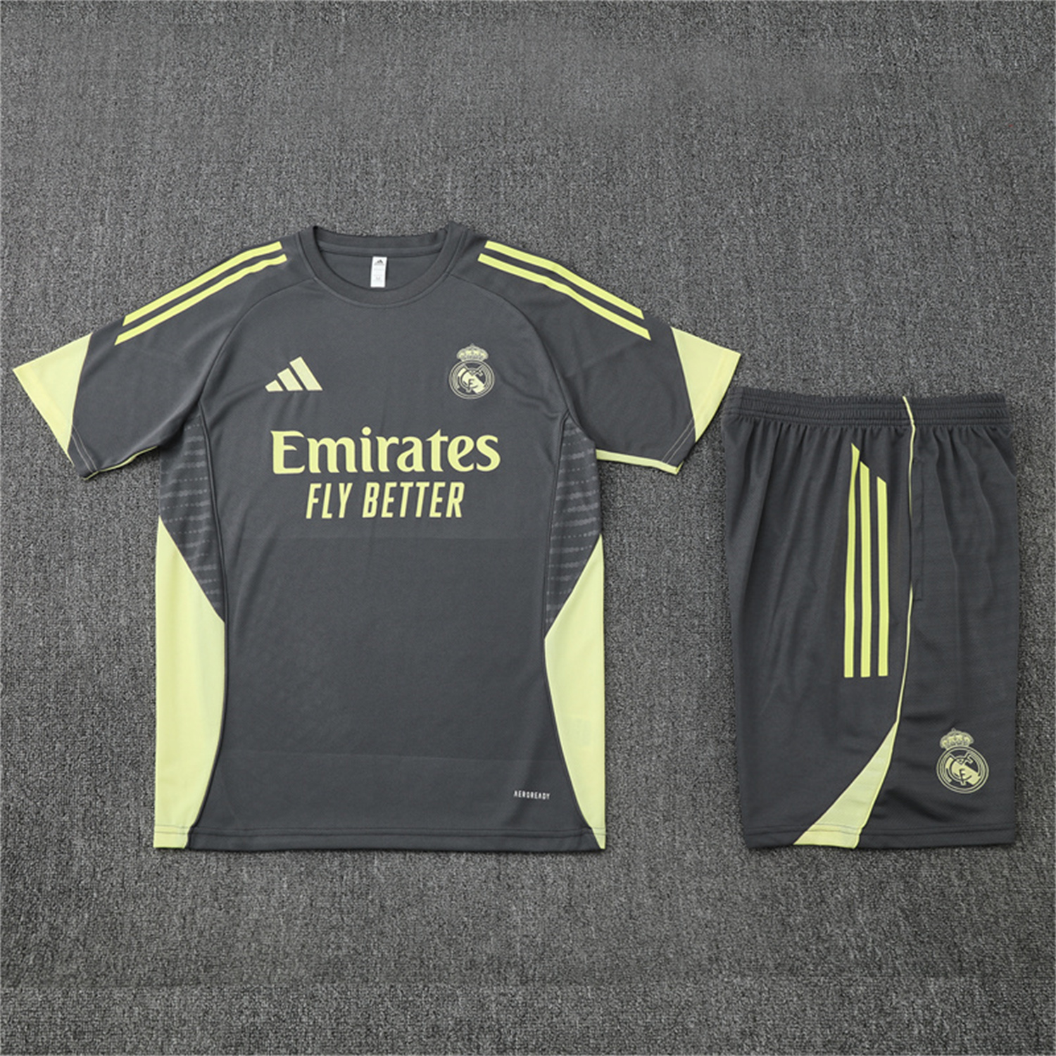 AlphaJersey-Real Madrid 25-26 Short-Sleeve Training Set - Deep Grey Top and Shorts