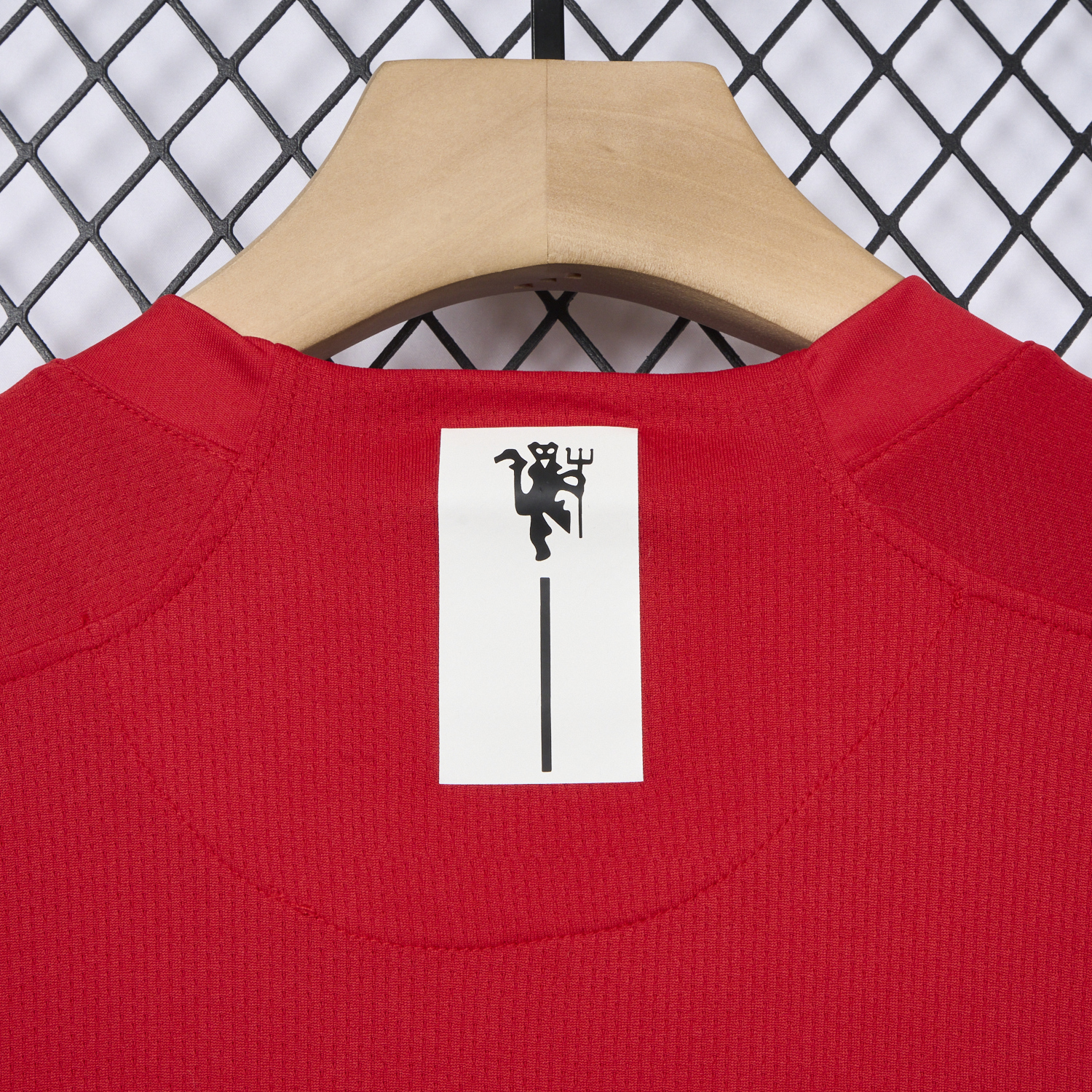 AlphaJersey-Retro Manchester United 2007-09 Home Jersey