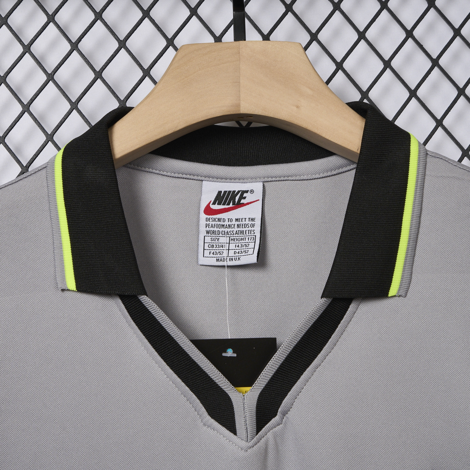 AlphaJersey-Retro Dortmund 1997-98 Away Jersey