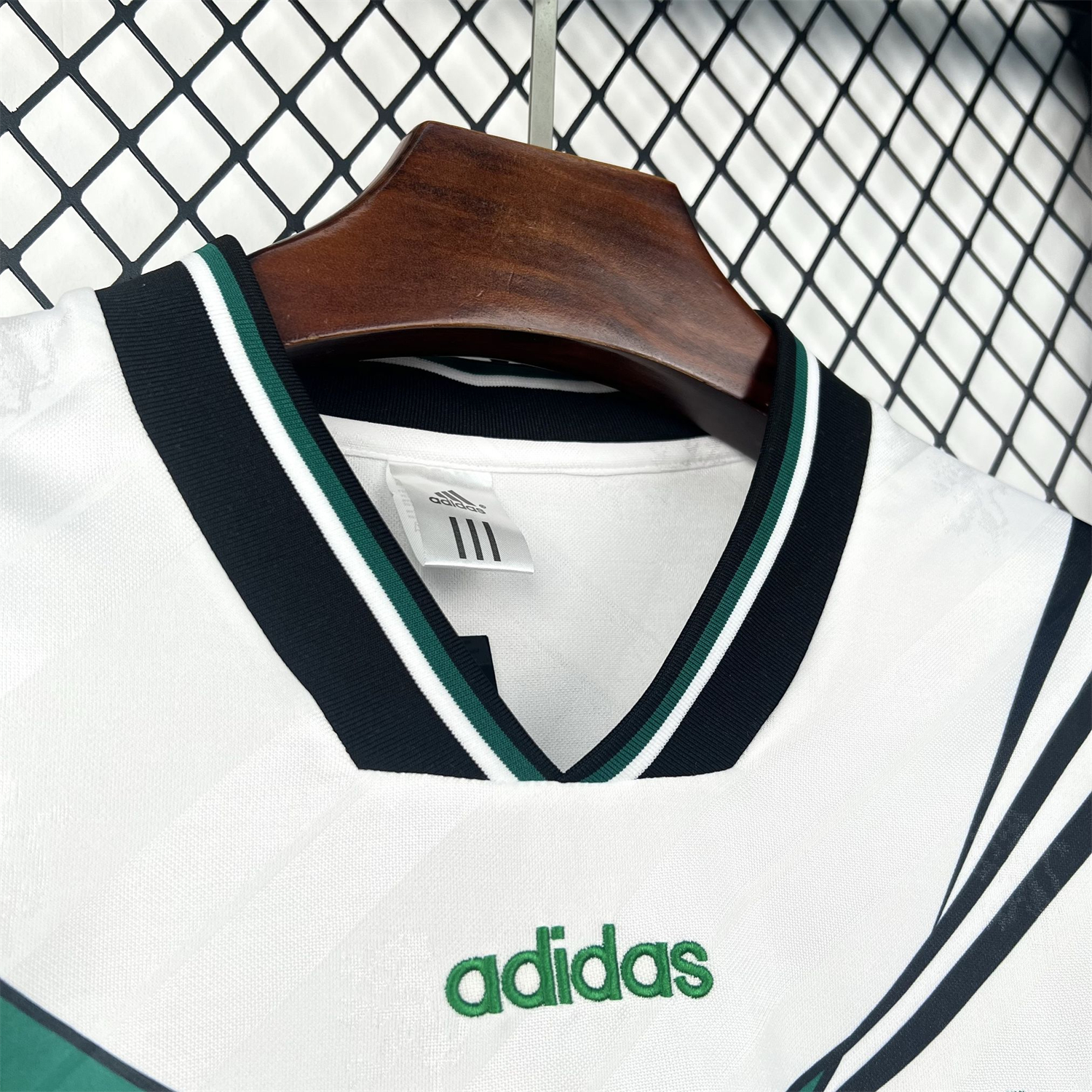AlphaJersey-Retro Sporting CP 1994-95 Home Jersey
