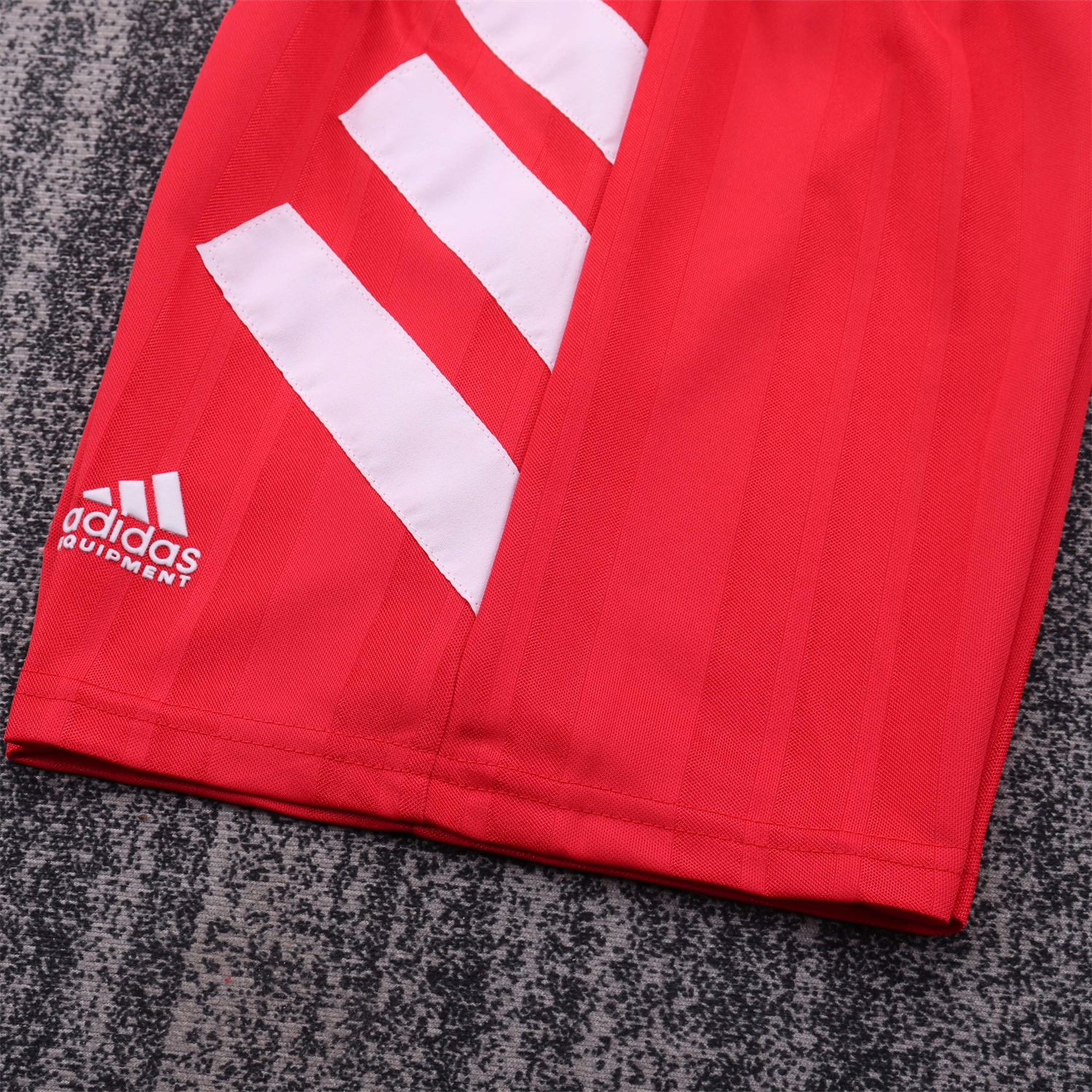 AlphaJersey-Retro Liver.pool 1993-95 Home Kids Kit