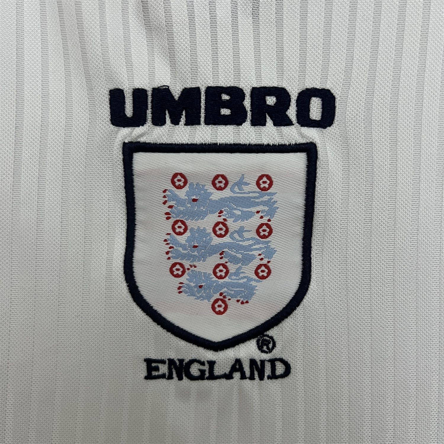 AlphaJersey-Retro England 1998 Home Kids Kit