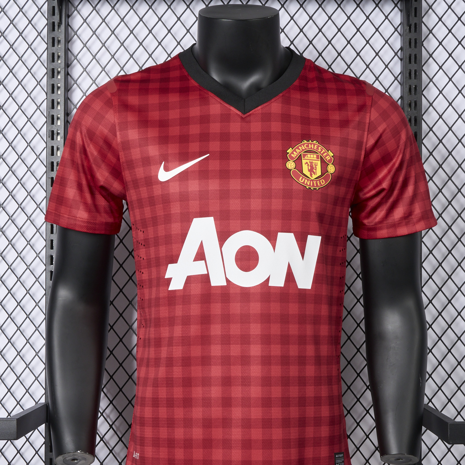 AlphaJersey-Retro Manchester United 2012-13 Home Jersey - Player Version