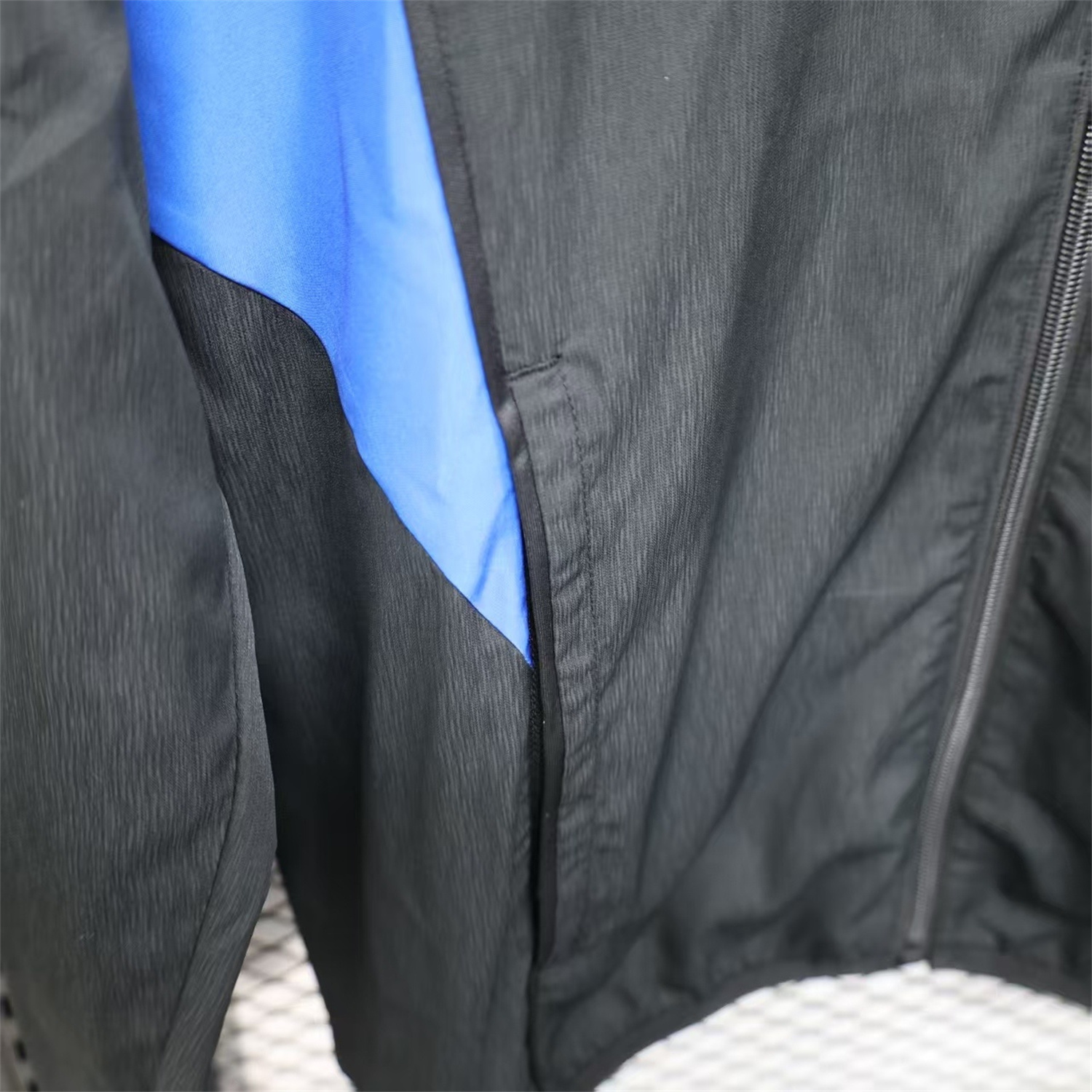 AlphaJersey-Manchester United 25-26 Black Windbreaker Jacket