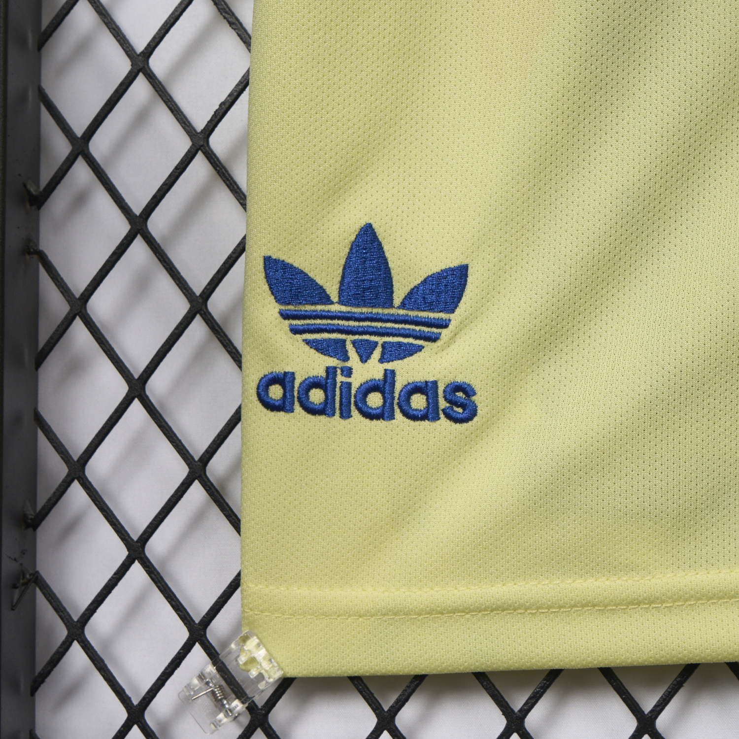 AlphaJersey-Retro Club América 1982-84 Home Jersey