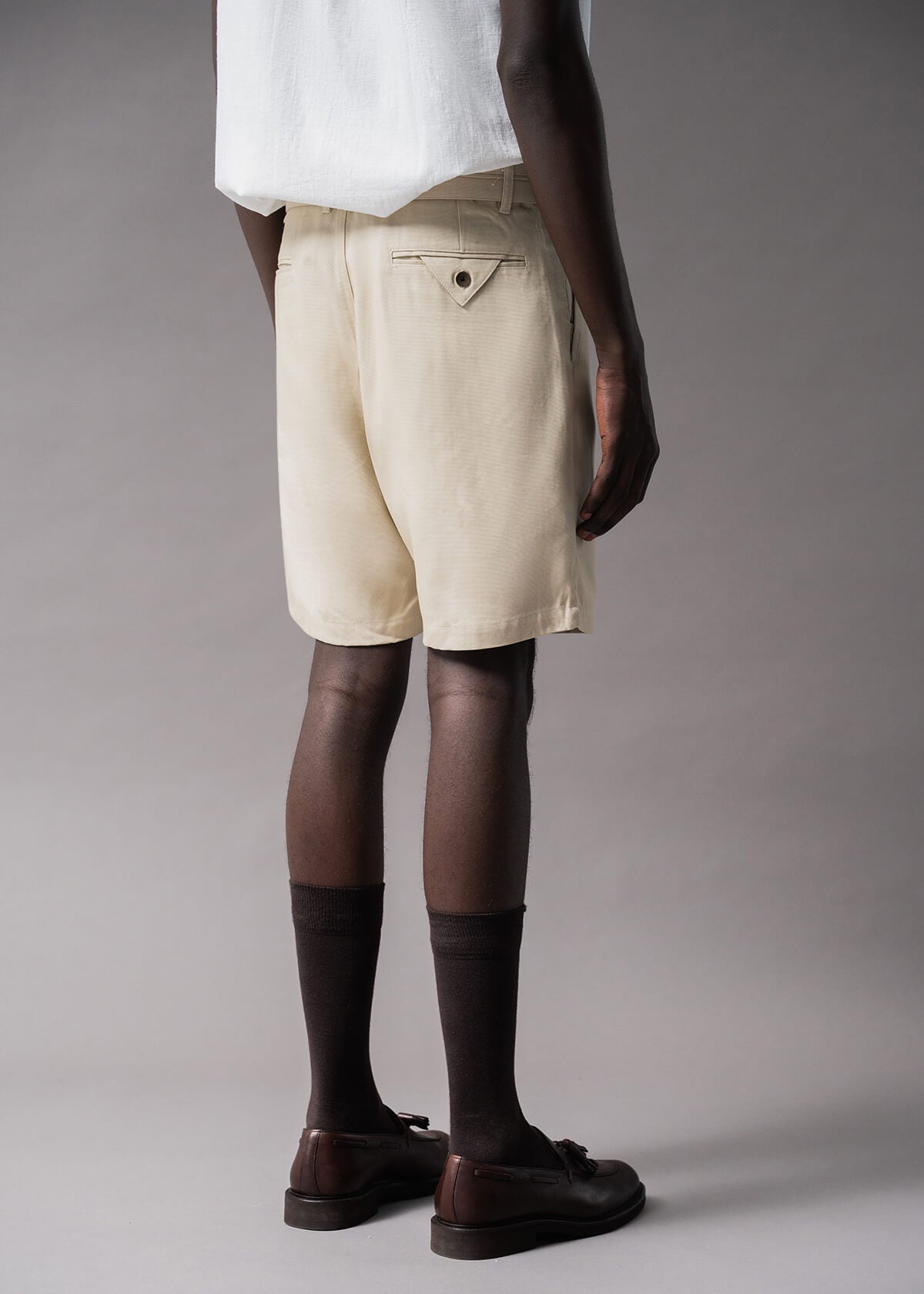 Royal Oxford Short Dune | Modern Menswear by yycbvcnbmmnbm