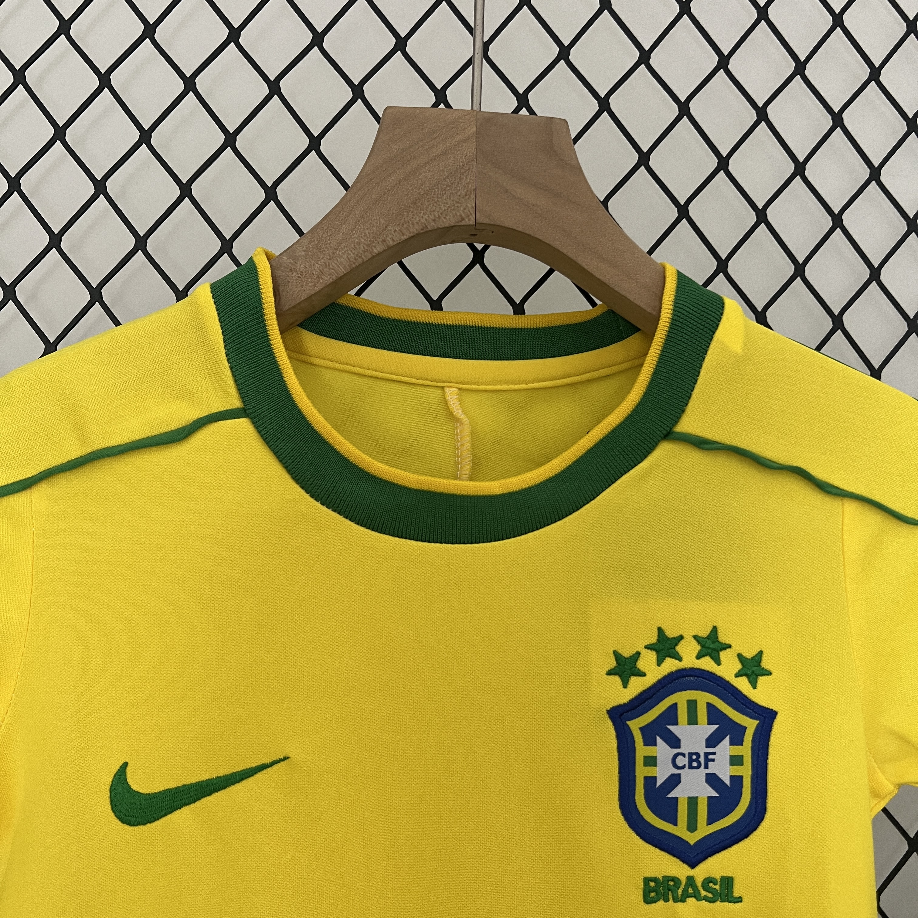 AlphaJersey-Retro Brazil 1998 Home Stadium Kids Kit