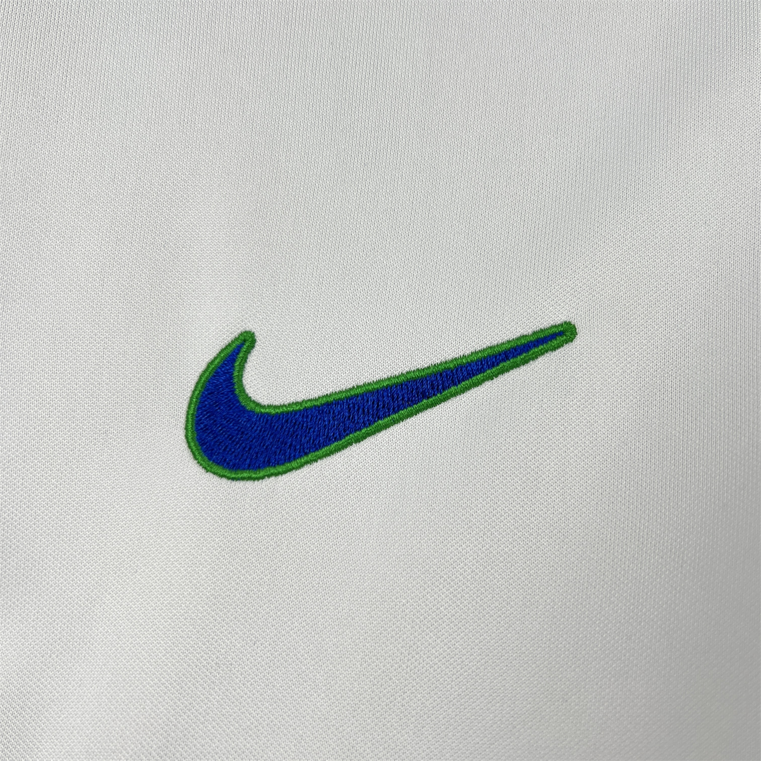 AlphaJersey-Retro Brazil 1998 Goalkeeper White Jersey