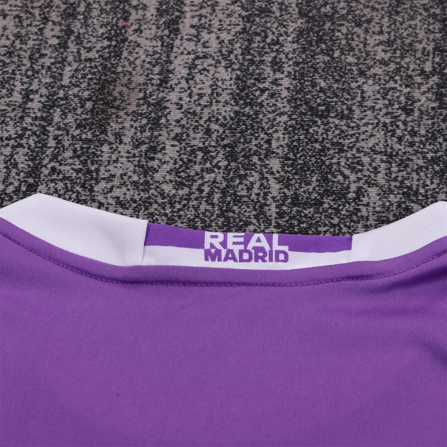 AlphaJersey-Retro Real Madrid 16-17 Away Purple Long Sleeves Kids Kit