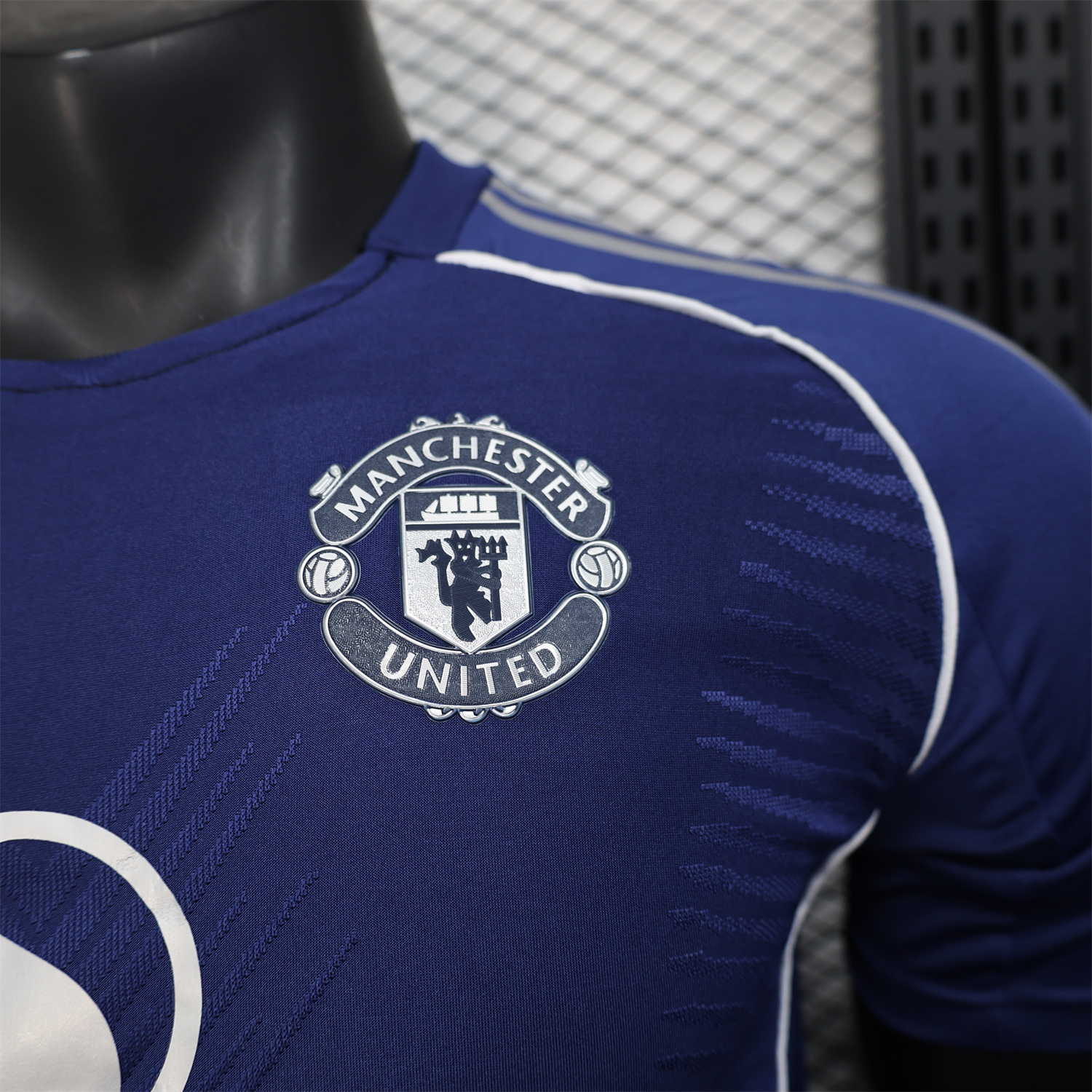 AlphaJersey-Manchester United 25-26 Blue Training Jersey - Player Version
