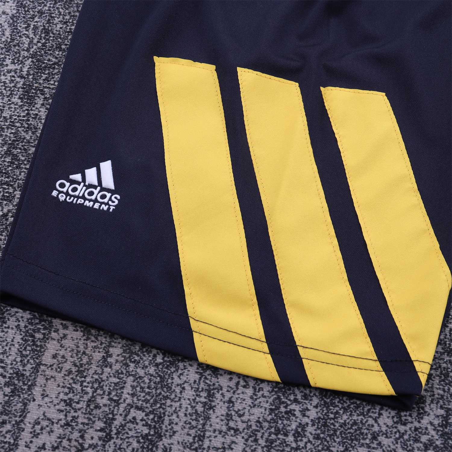 AlphaJersey-Retro Arsenal 1993-94 Away Kids Kit
