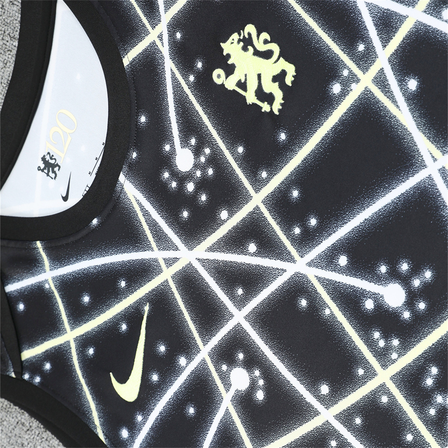 AlphaJersey-C.H.E.L.S.E.A 25-26 Vest Training Set - Yellow Fluorescent Rays Black Vest & Black Shorts
