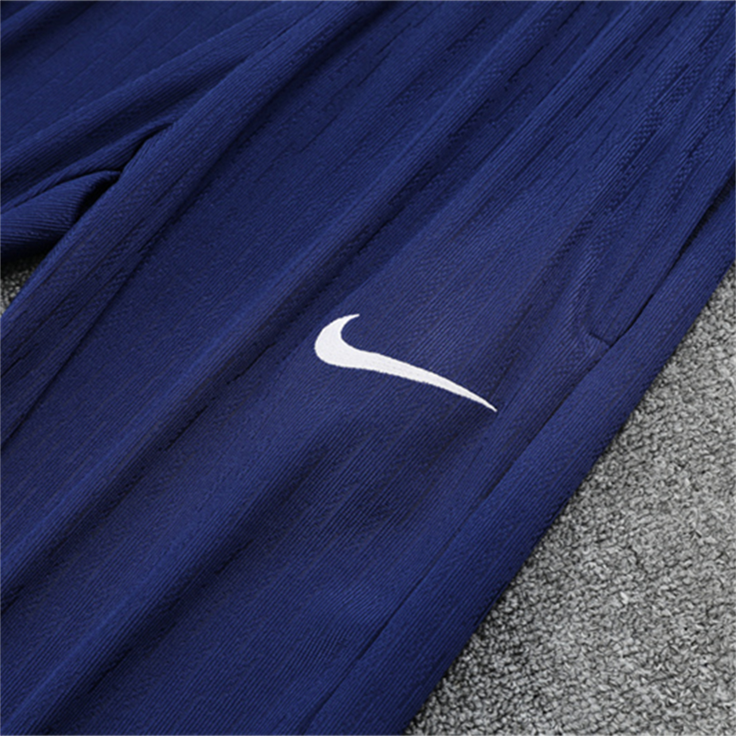 AlphaJersey-Paris Saint-Germain PSG 25-26 Long Sleeves Training Set - Royal Blue Gray Sleeves Top & Royal Blue Pants