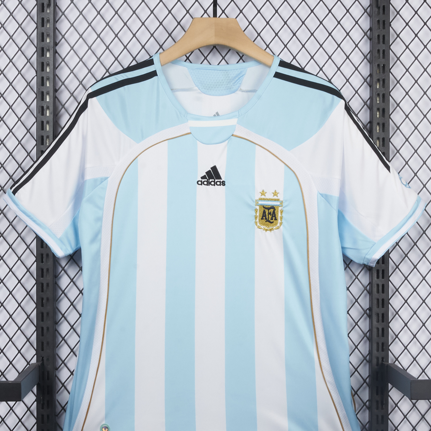 AlphaJersey-Retro Argentina 2006 Home Jersey