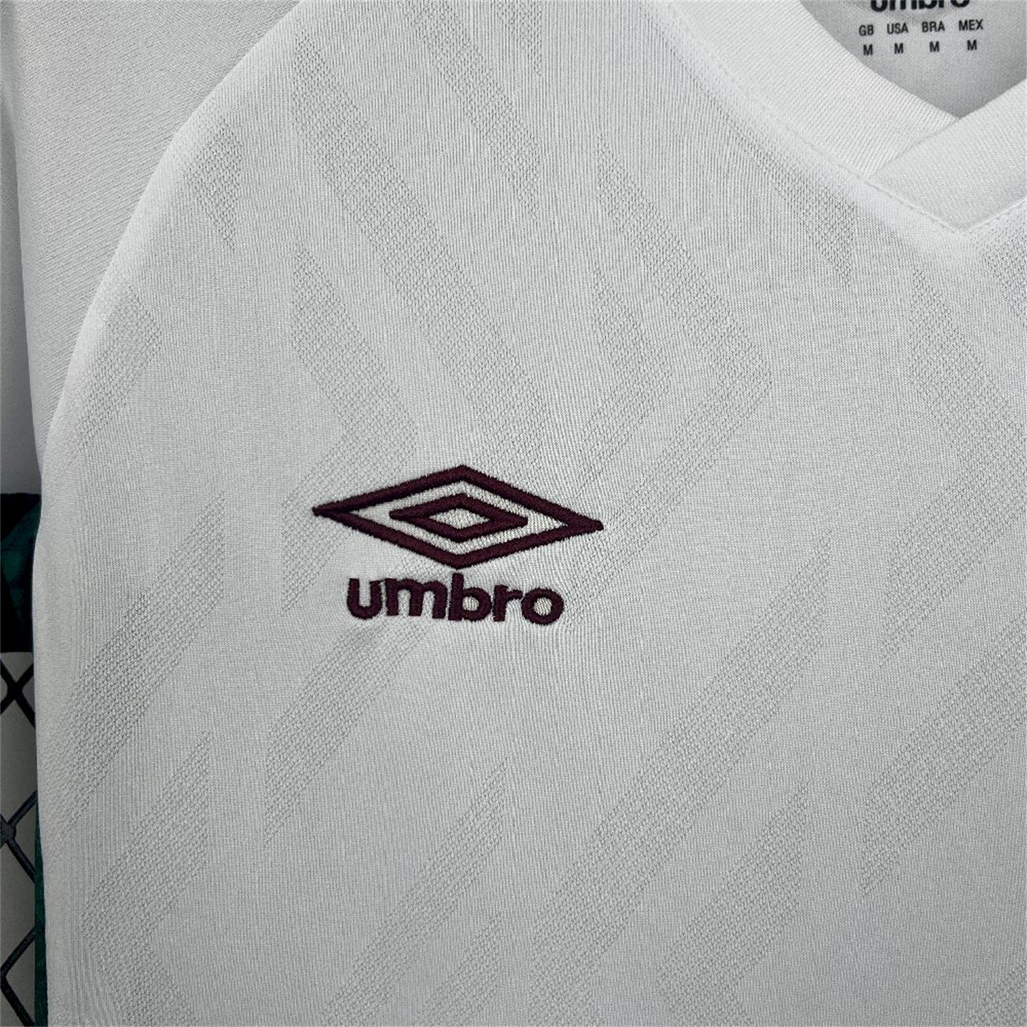 AlphaJersey-Women's Fluminense 25-26 Away Unsponsored Jersey