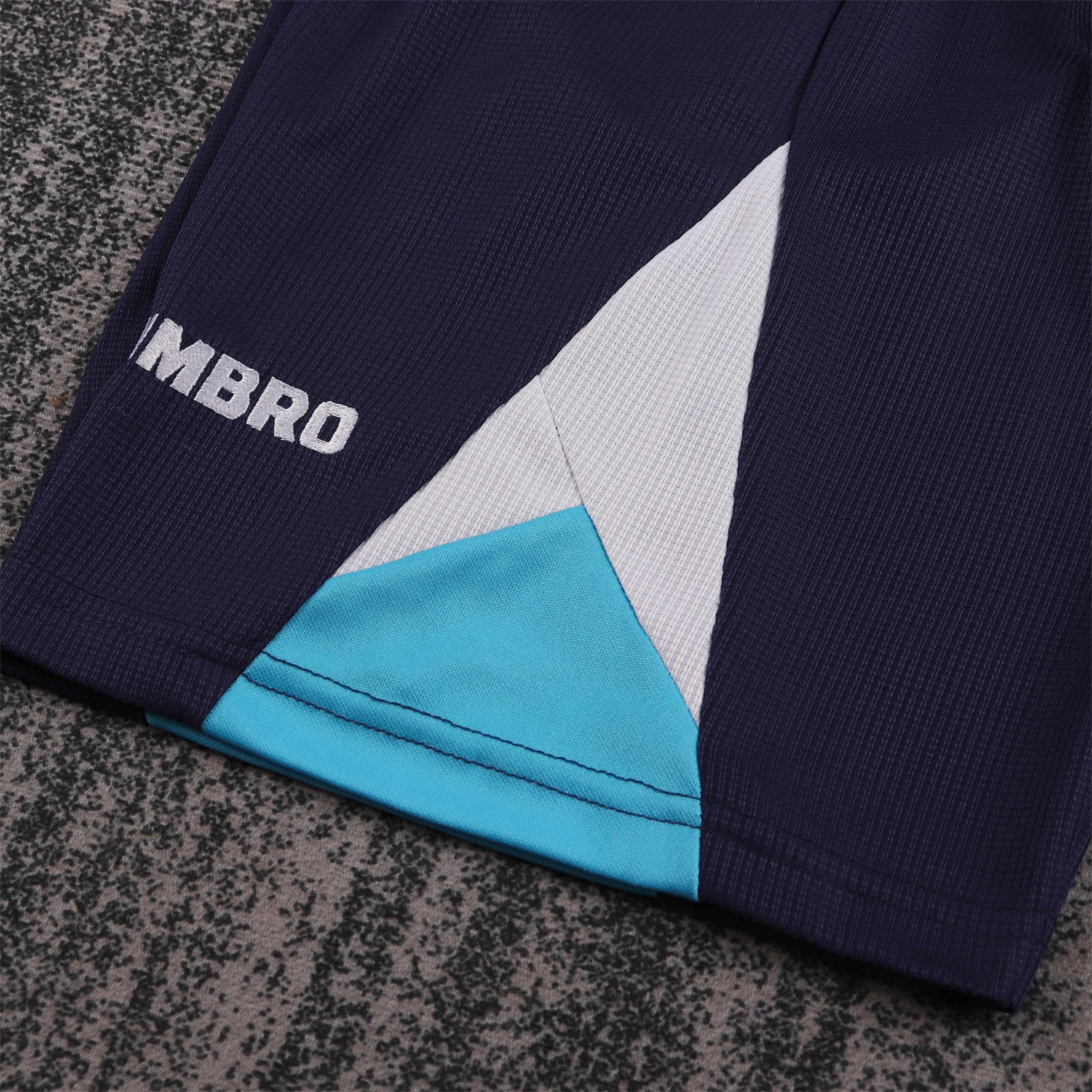 AlphaJersey-Retro England 1996 Home Kids Kit