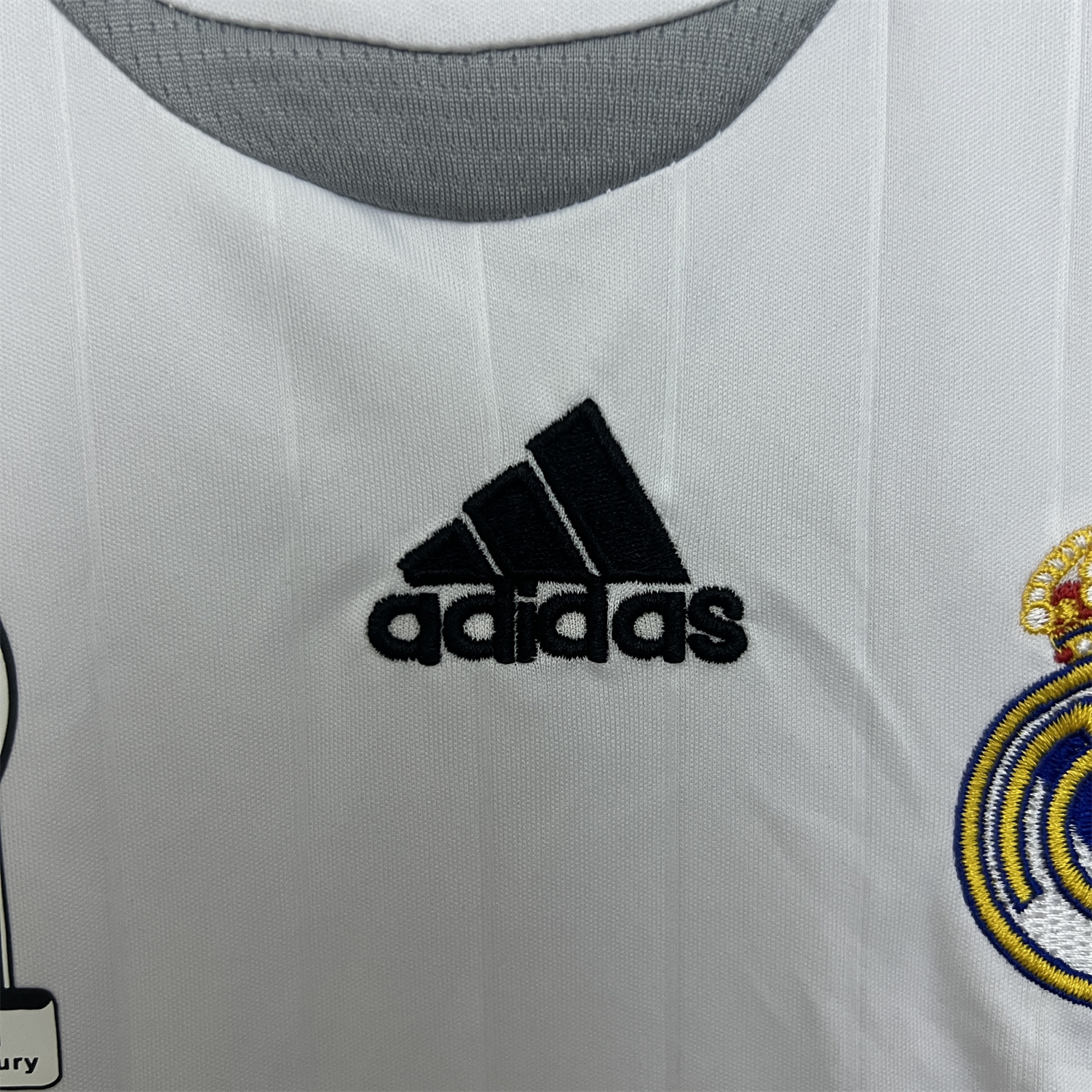 AlphaJersey-Retro Real Madrid 2006-07 Home Kids Kit