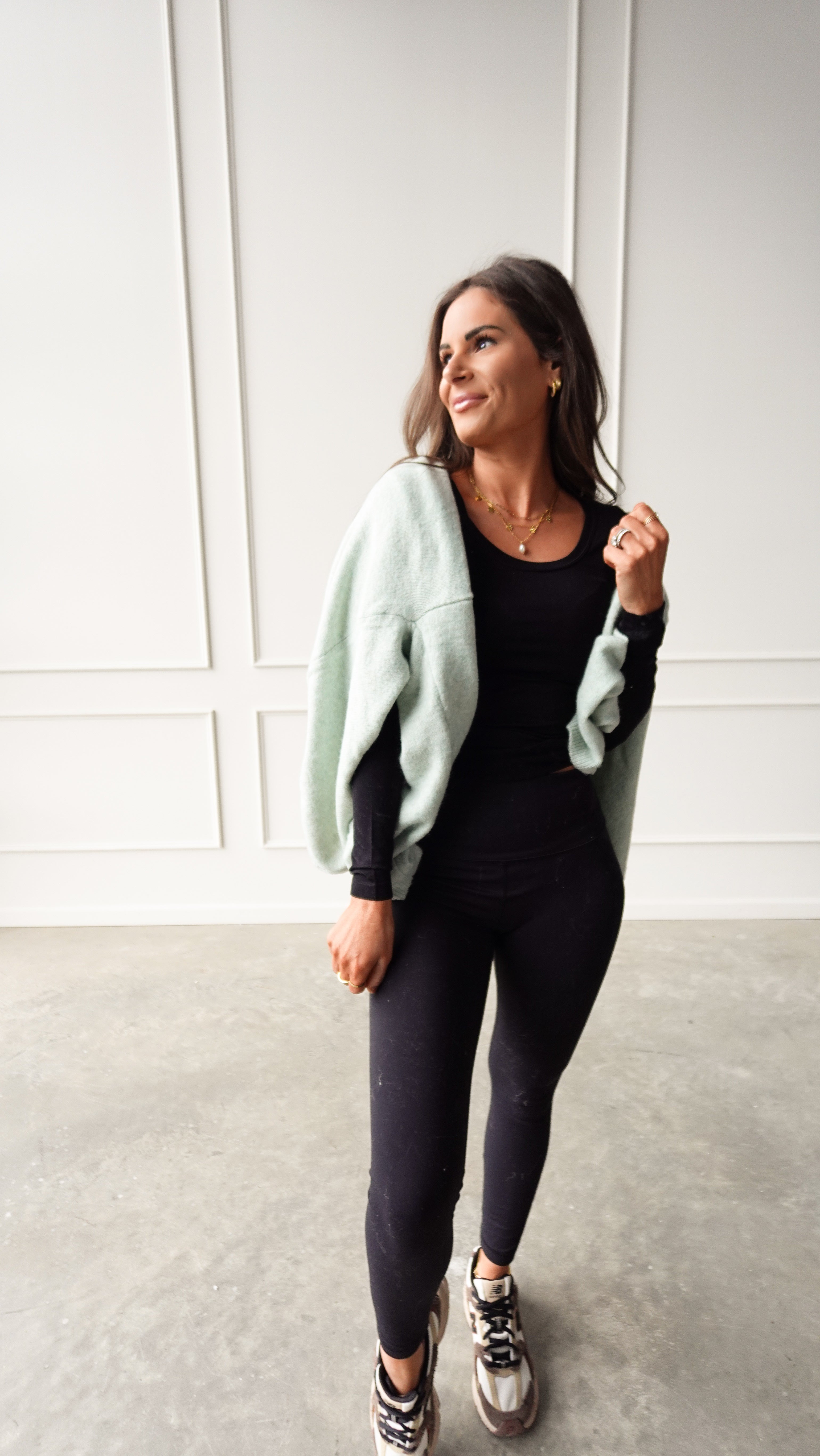 Black Long Sleeve Seamless Top | Elegant Women's Fashion by coolavocek