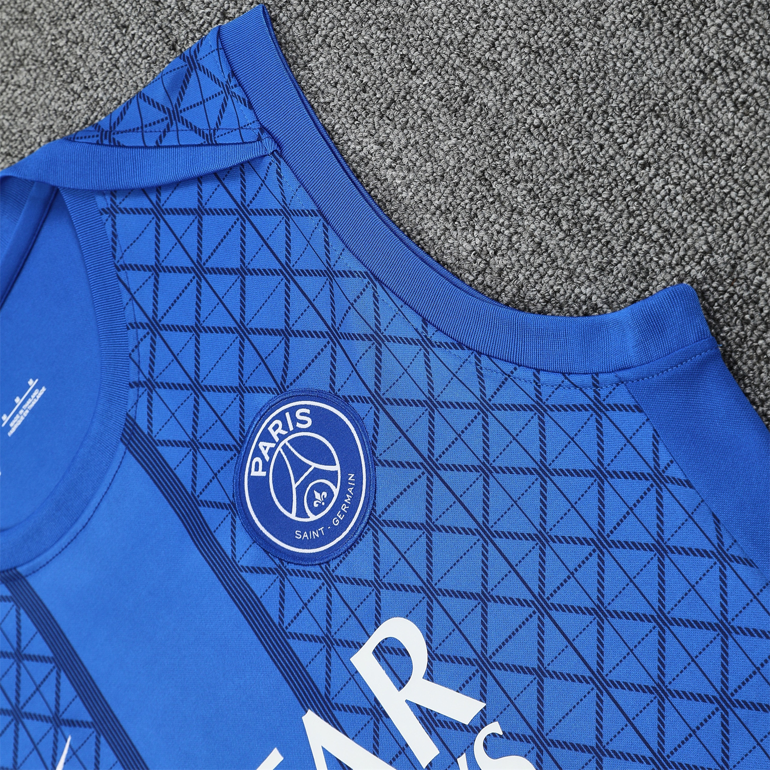 AlphaJersey-Paris Saint-Germain PSG 25-26 Vest Training Set - Ocean Blue Vest & Deep Blue Shorts