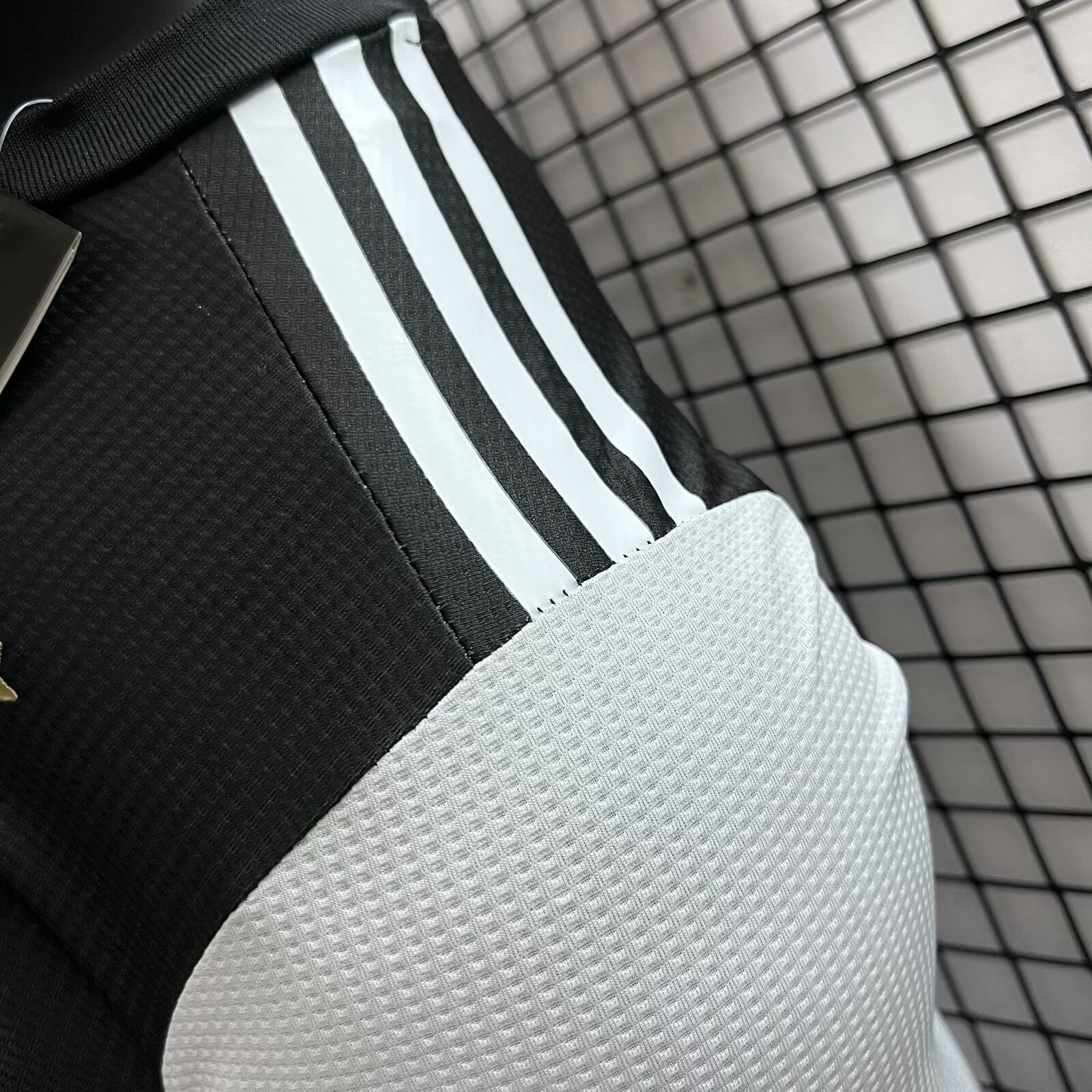 AlphaJersey-Retro Juventus 2019-20 Home Stadium Long Sleeve Jersey - Player Version