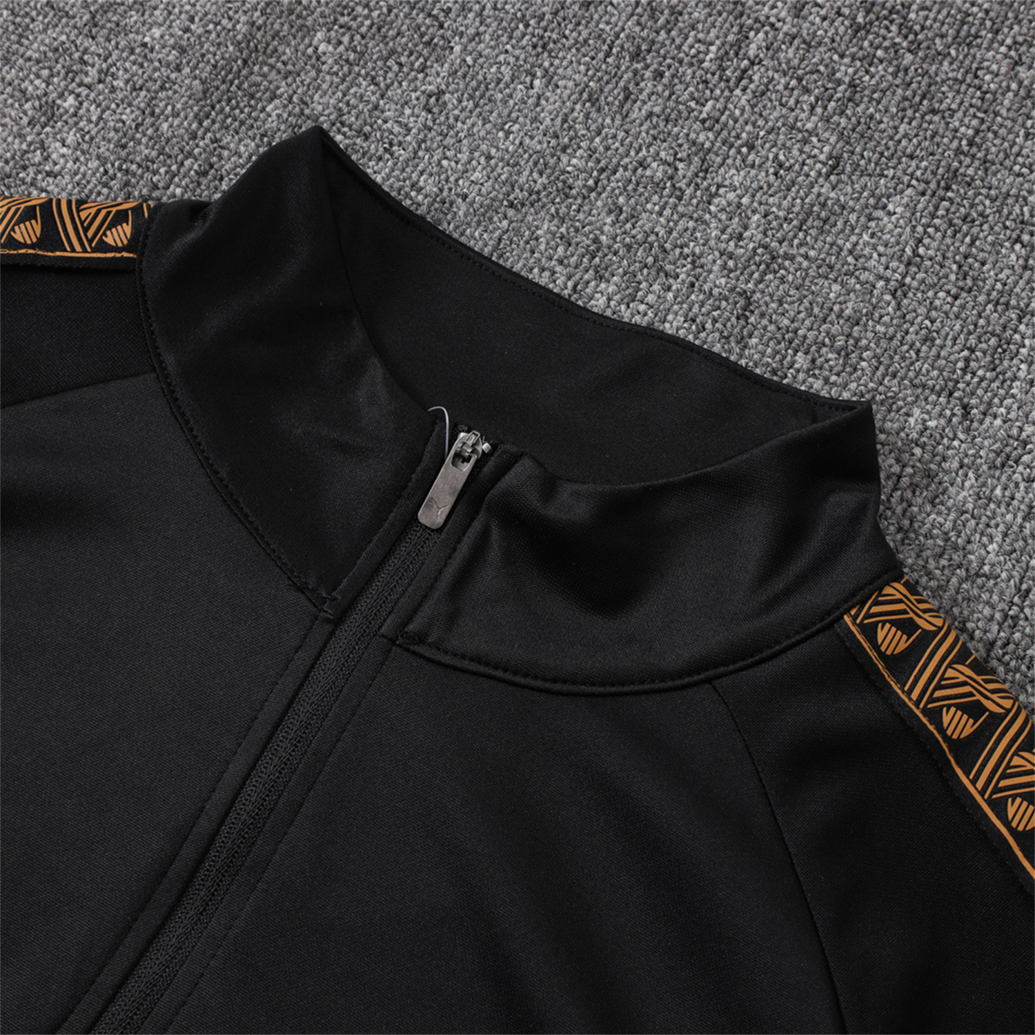 AlphaJersey-Portugal 2026 Long Sleeve Training Set - Gold Lines Black Top & Pants