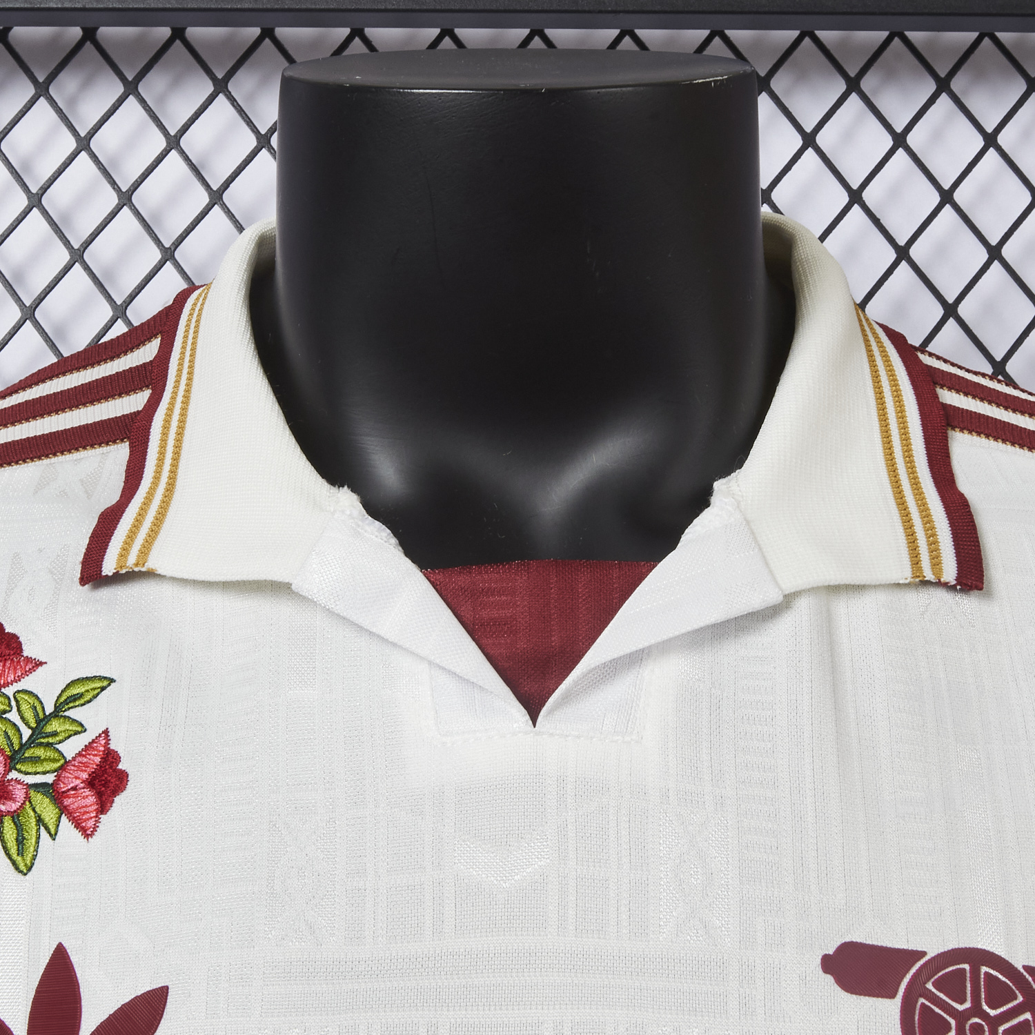 AlphaJersey-【Embroidered Flower Version】Arsenal 25-26 Third White Jersey - Player Version