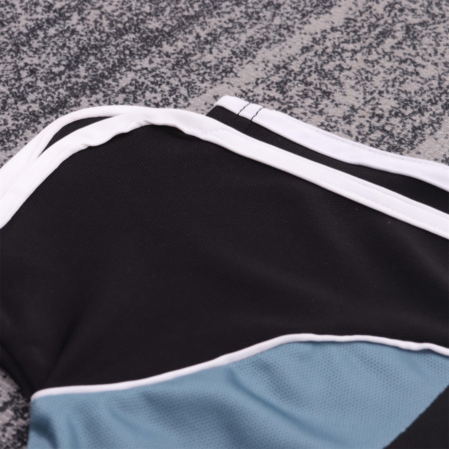 AlphaJersey-Retro Newcastle United 2000-01 Away Kids Kit