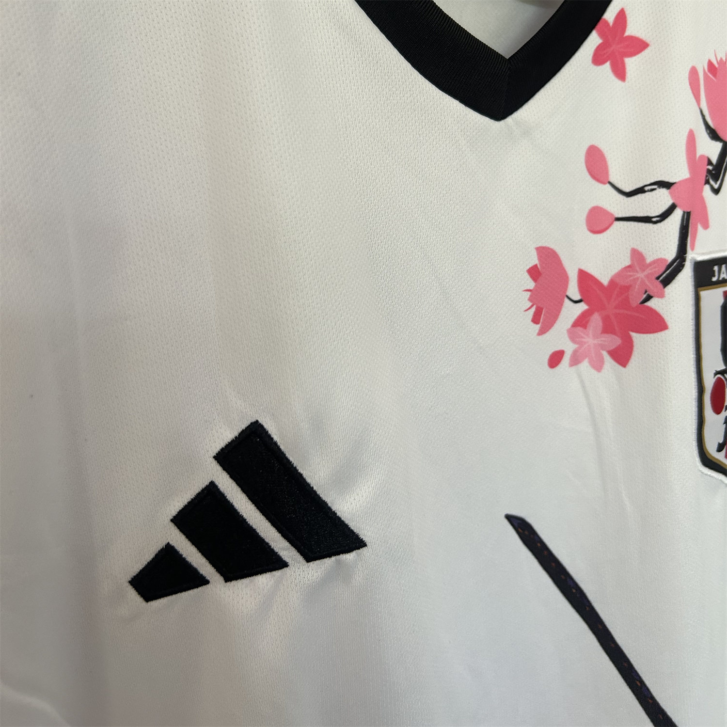 AlphaJersey-Japan 25-26 Roronoa Zoro White Special Jersey - Fans Version