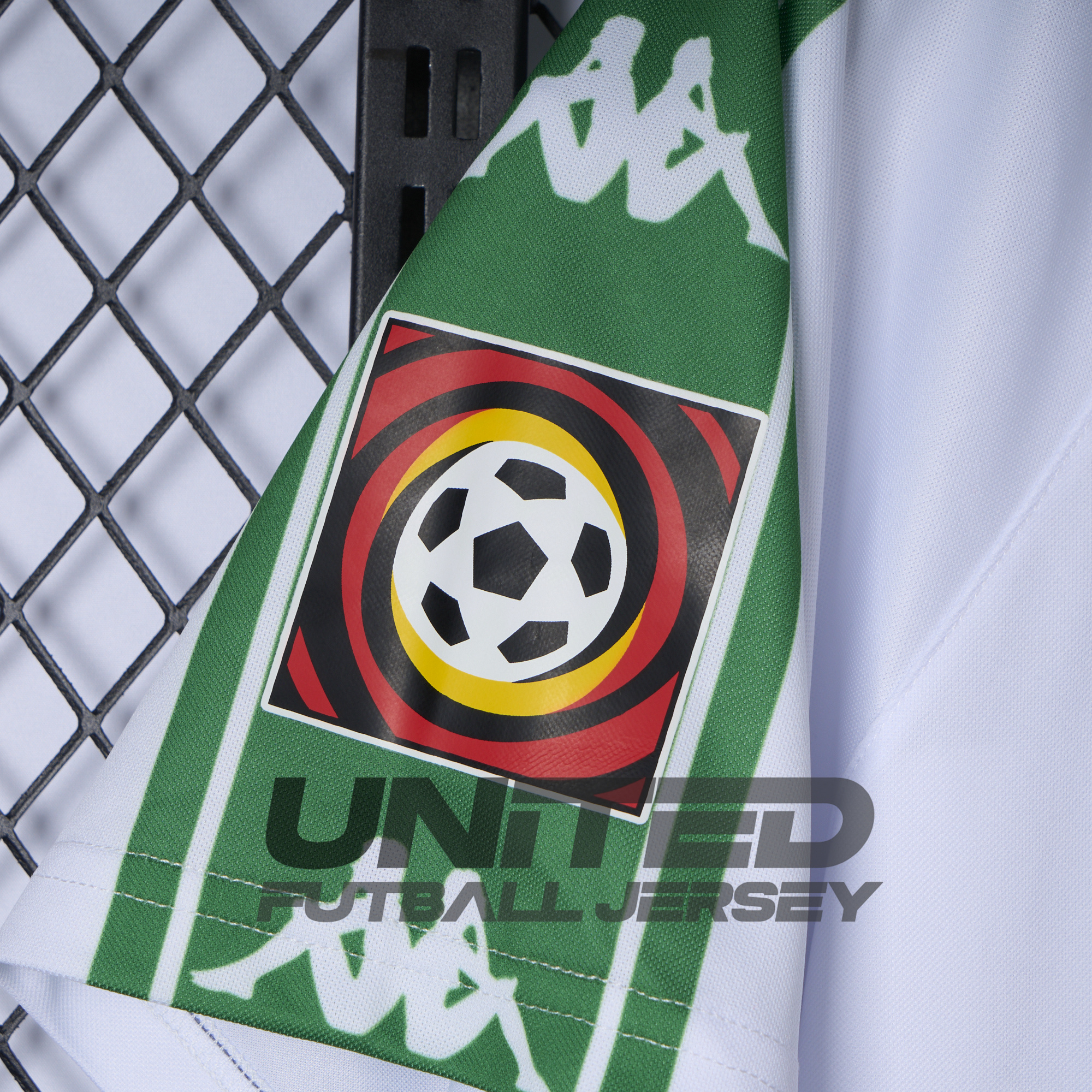AlphaJersey-Retro Werder Bremen 2001-02 Away Jersey