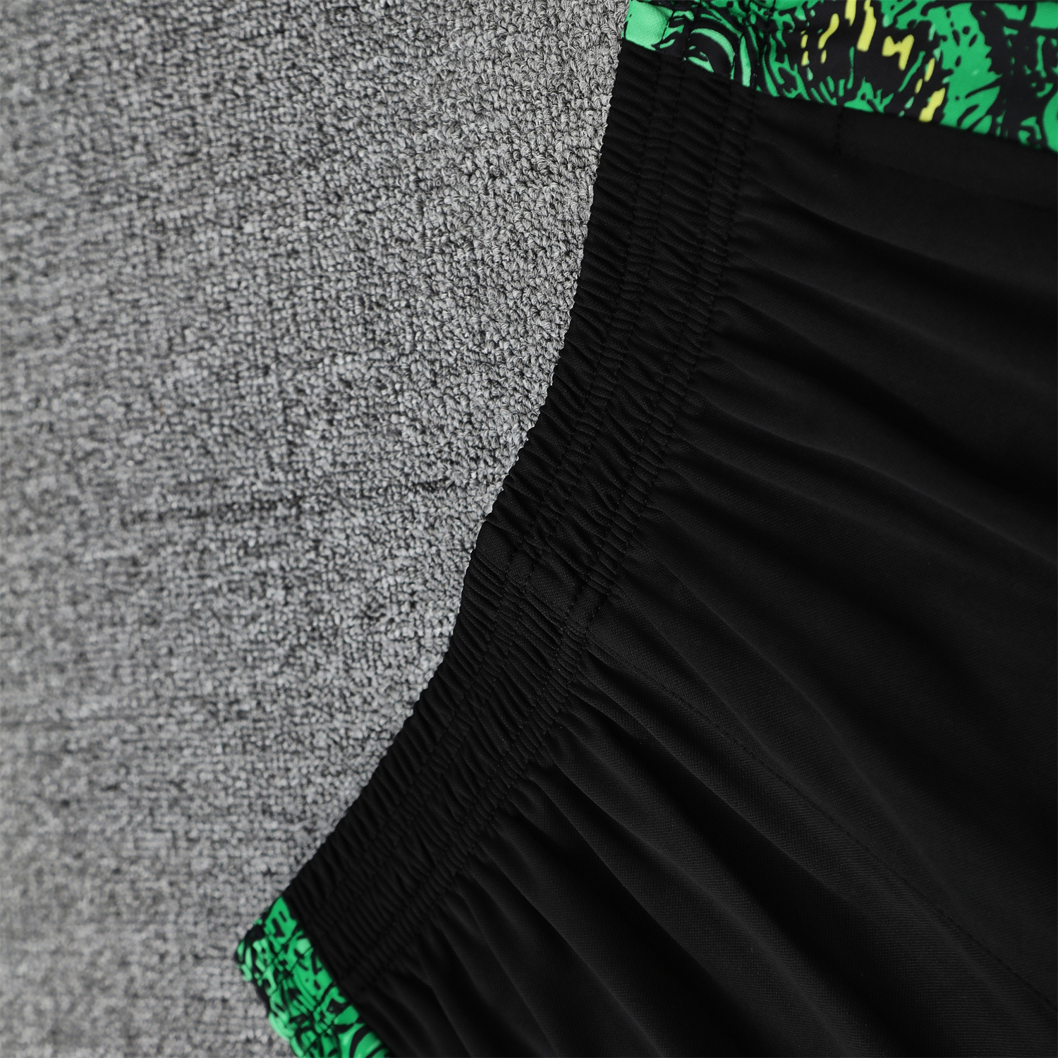AlphaJersey-Brazil 25-26 Green Jesus Statue Short-Sleeve Training Set - Green Top & Black Shorts