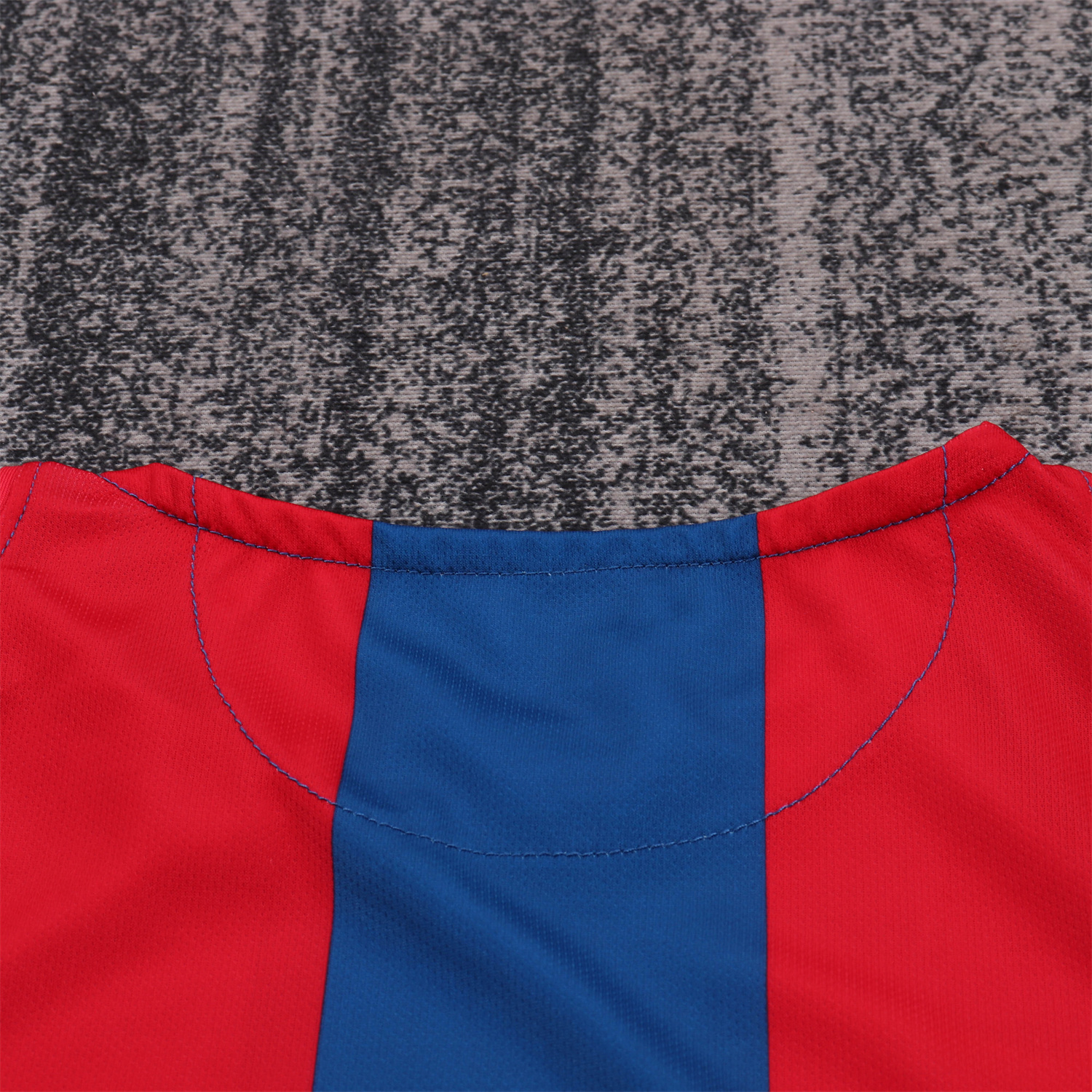 AlphaJersey-Retro Barcelona 2004-05 Home Kids Kit