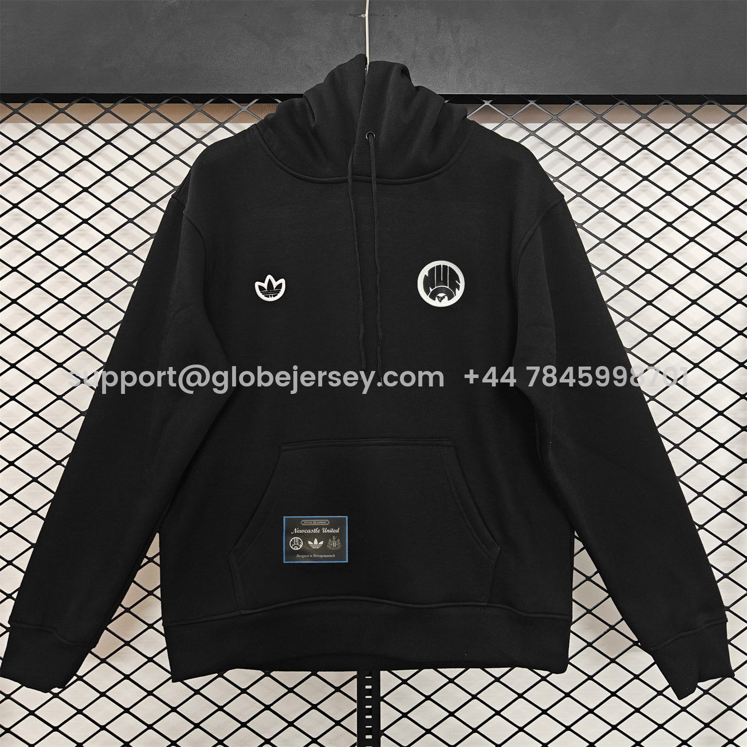 AlphaJersey-Newcastle United 25-26 Originals Terrace Icon Unisex Pullover Hoodie