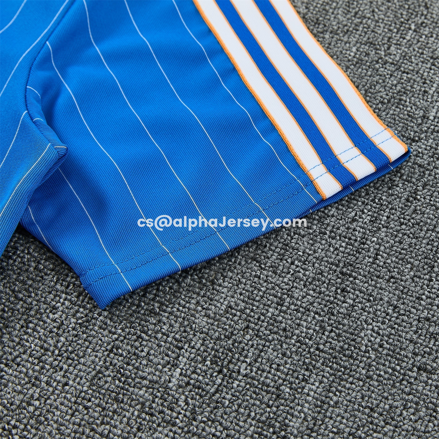 AJ-AlphaJersey-Real Madrid 25-26 Retro Style Short-Sleeve Training Set - Blue With White Stripes Top & Pants