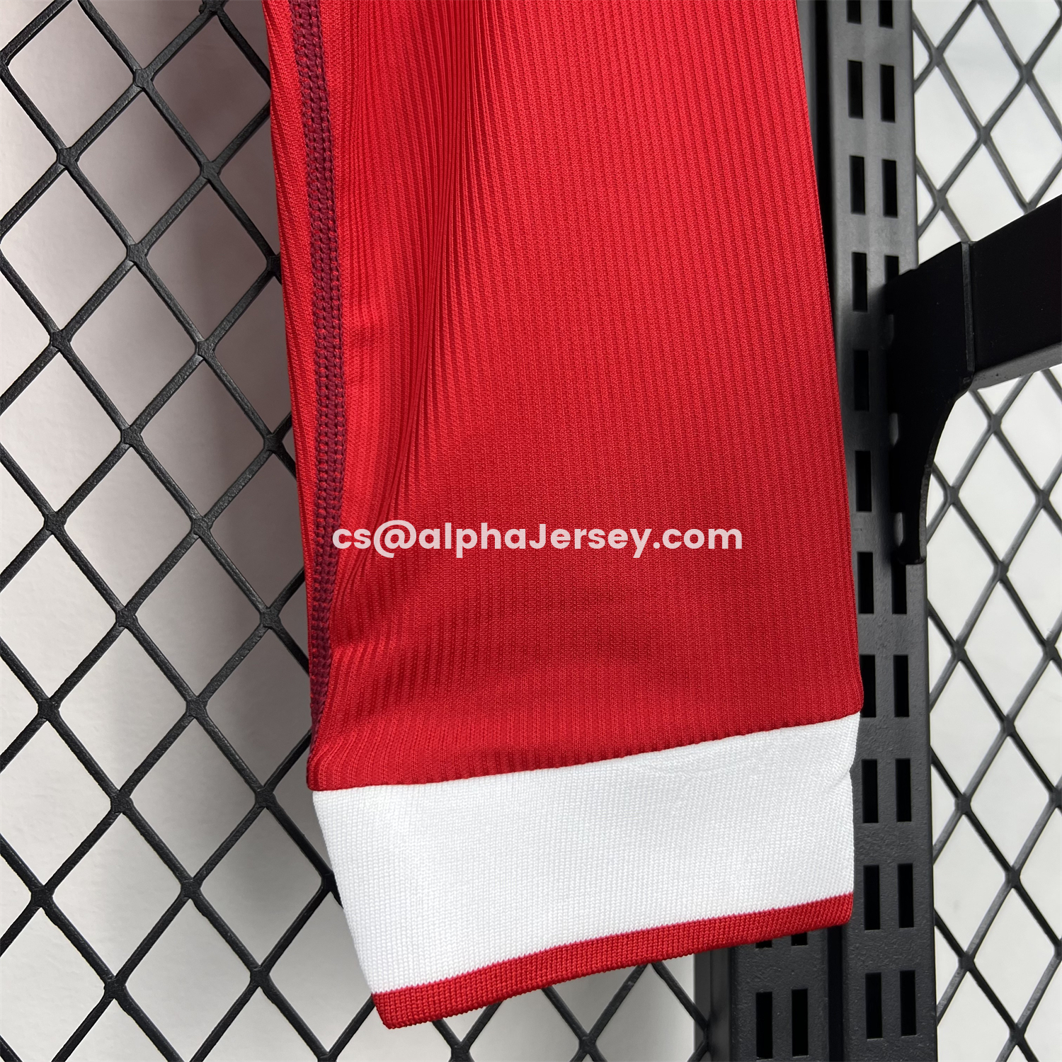 AJ-AlphaJersey-Retro Liver.pool 2002-04 Home Long Sleeves Jersey