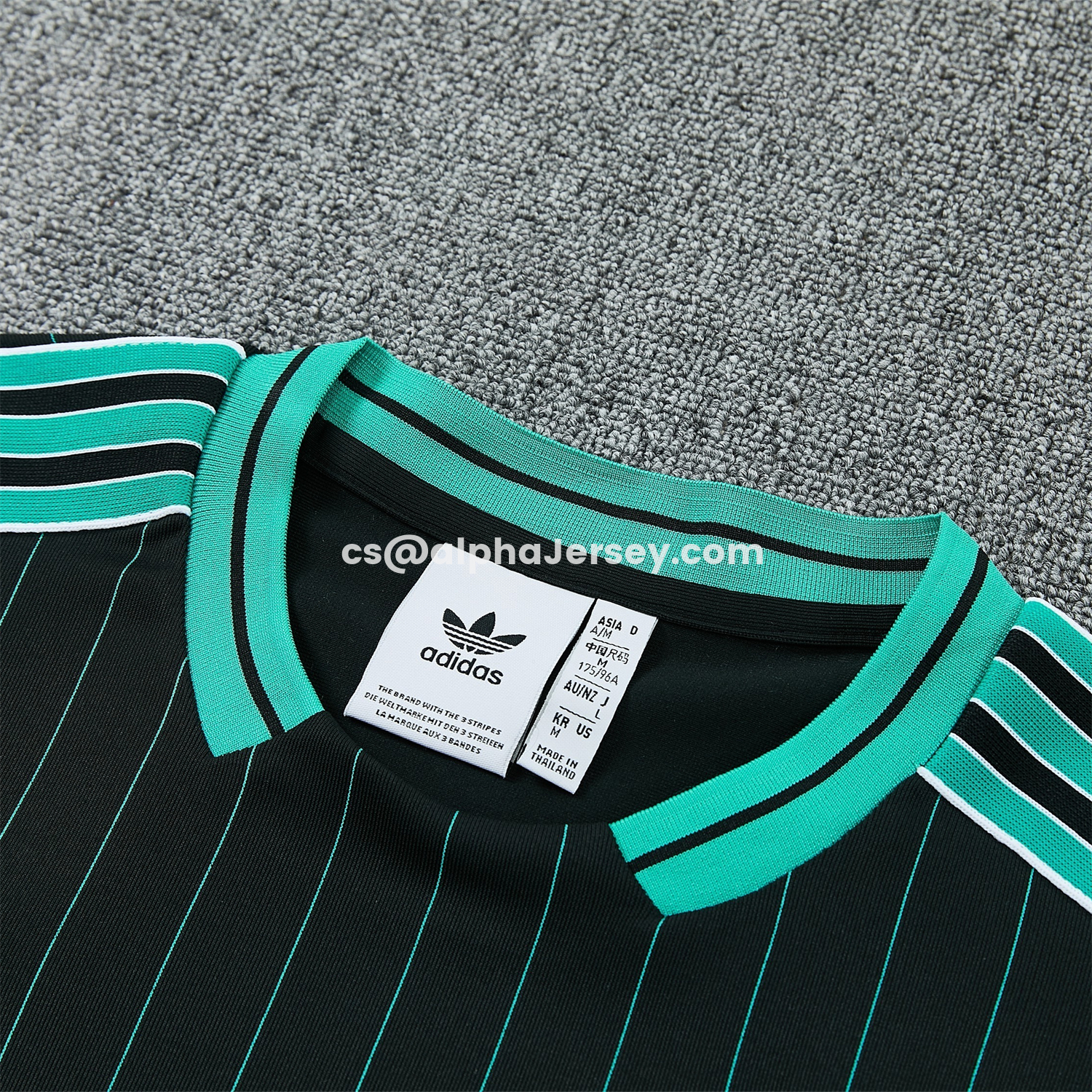 AJ-AlphaJersey-Liver.pool 25-26 Retro Style Short-Sleeve Training Set - Black With Teal Stripes And Accents Top & Pants