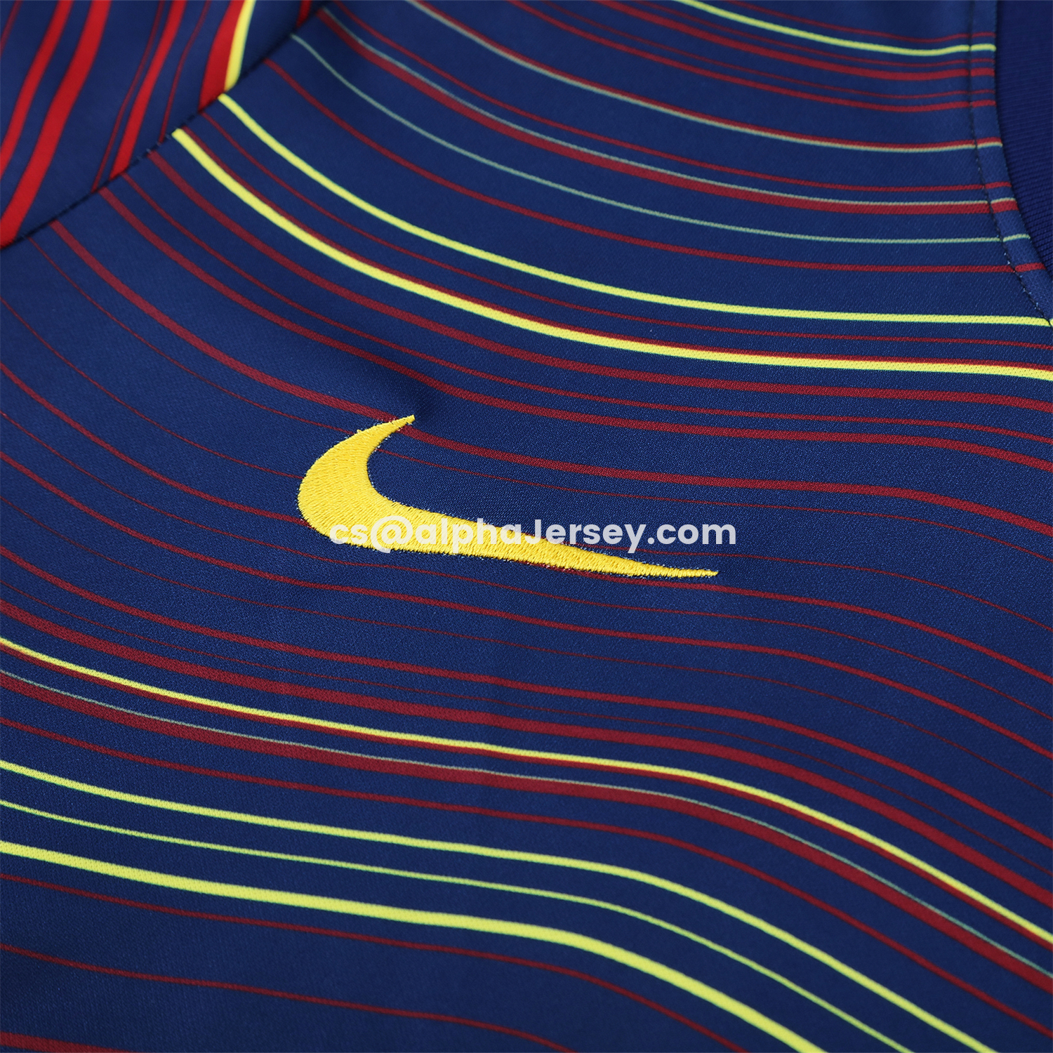 AJ-AlphaJersey-Barcelona 25-26 Short-Sleeve Training Set - Colors Top & Dark Blue Pants