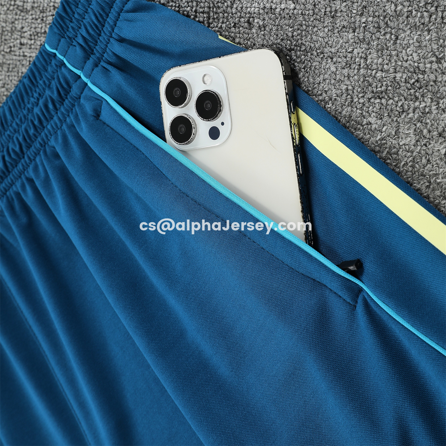 AJ-AlphaJersey-Club América 25-26 Short-Sleeve Training Set - Royal Blue With Light Blue Accents Top & Pants