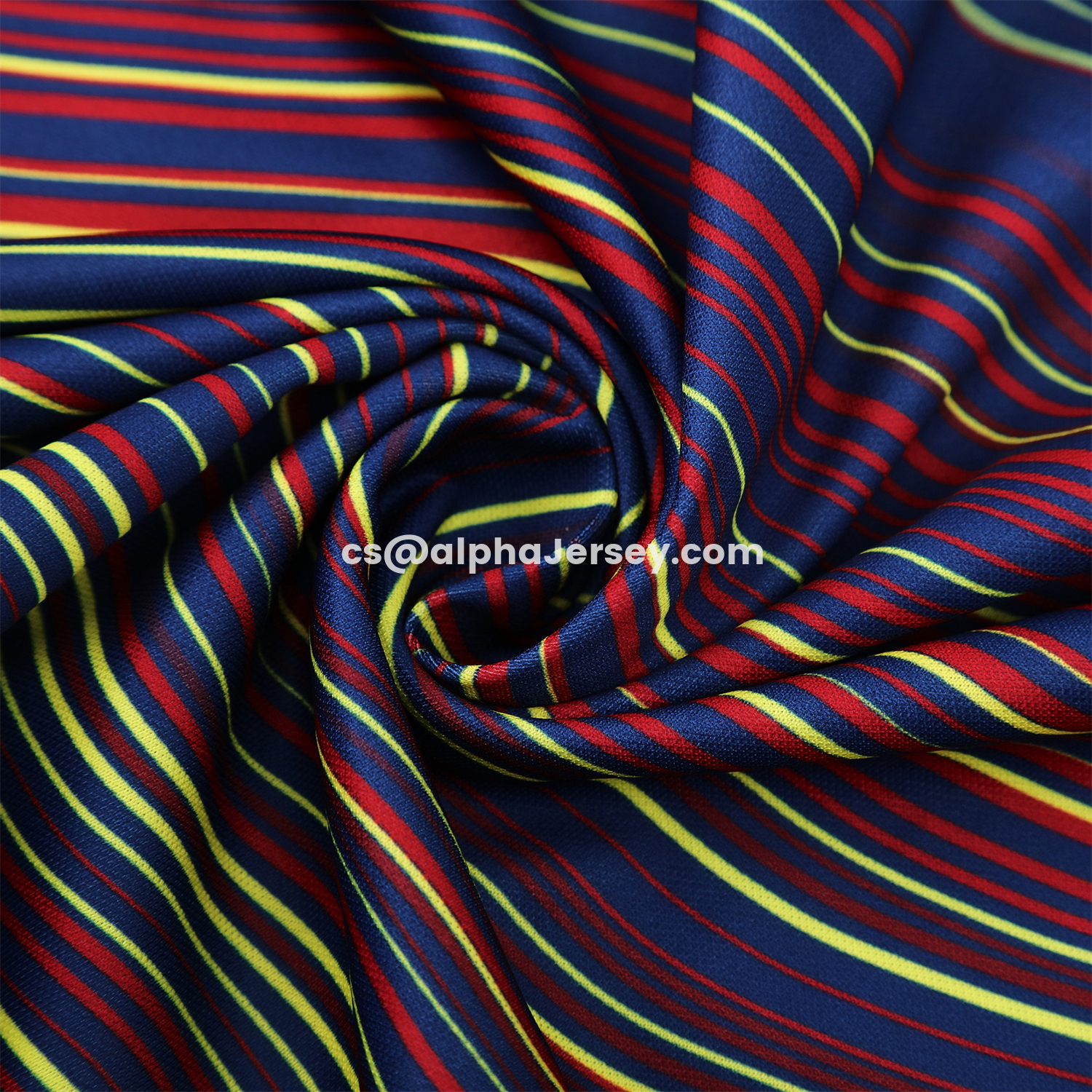 AJ-AlphaJersey-Barcelona 25-26 Short-Sleeve Training Set - Colors Top & Dark Blue Pants