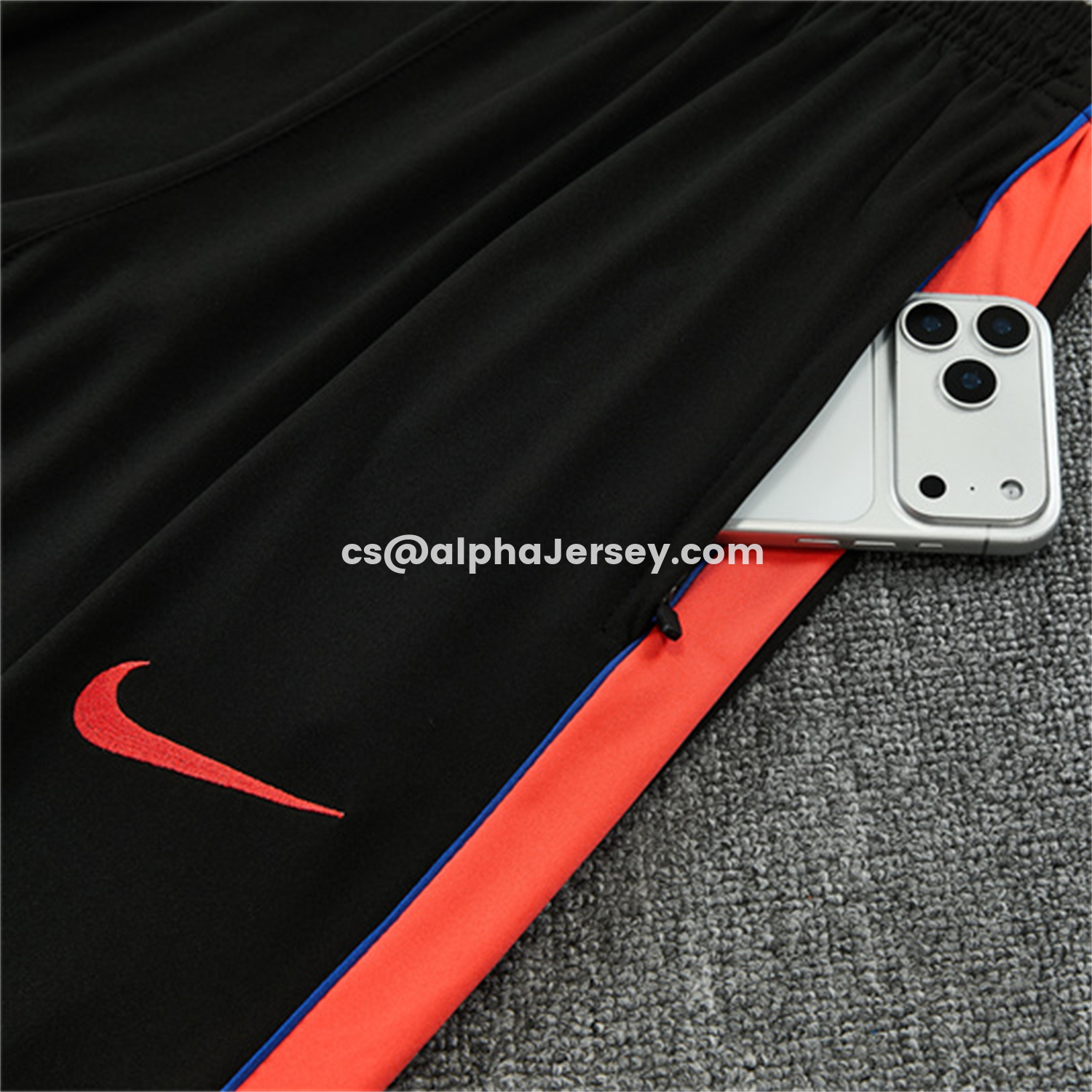 AJ-AlphaJersey-Paris Saint-Germain 26-27 Long Sleeves Training Set - Black With Pink Top & Pants