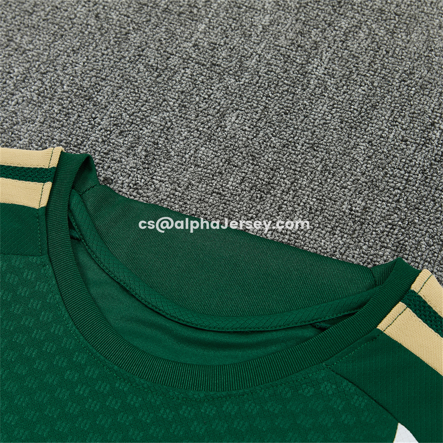 AJ-AlphaJersey-Italy 2026 Short-Sleeve Training Set - Green With White Top & Green With White Pants