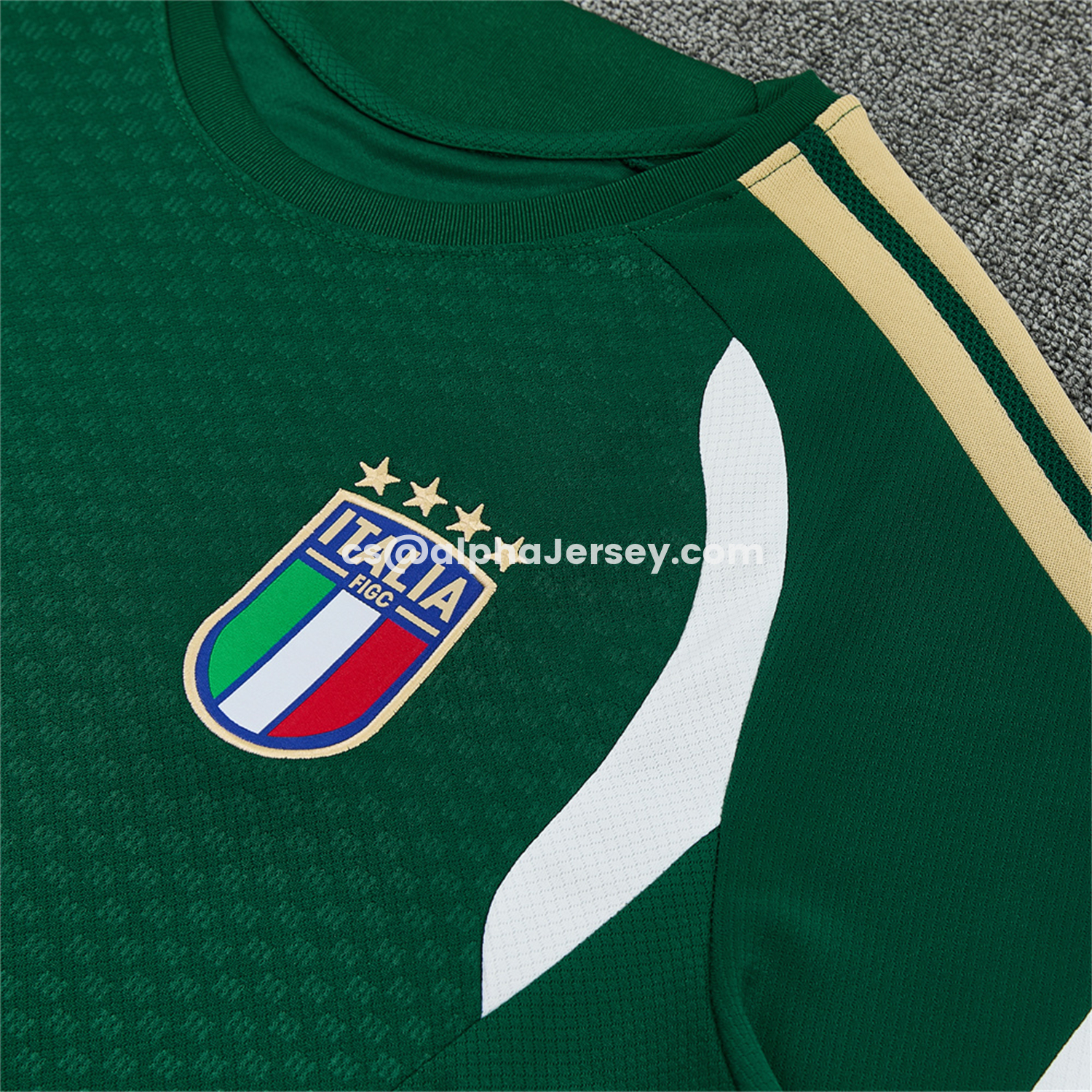 AJ-AlphaJersey-Italy 2026 Short-Sleeve Training Set - Green With White Top & Green With White Pants