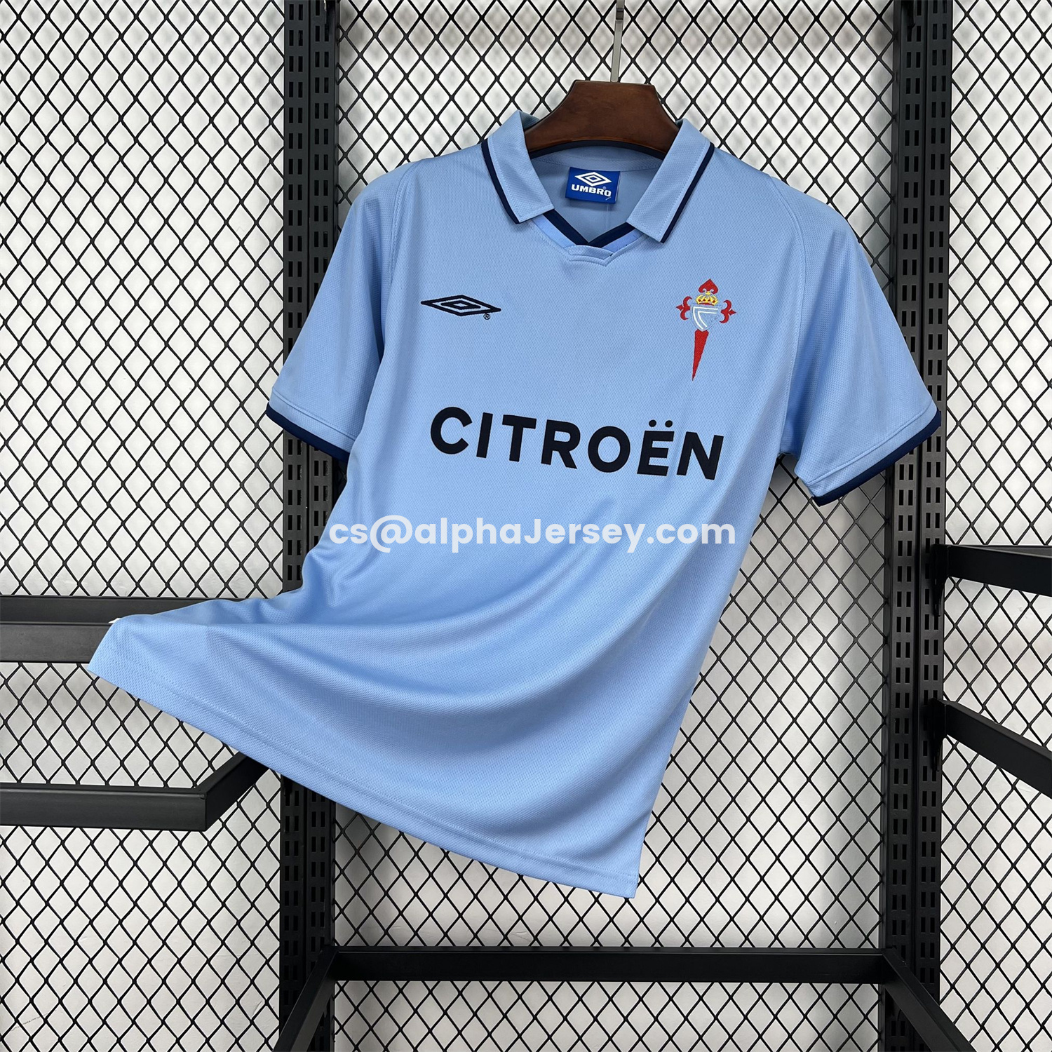AJ-AlphaJersey-Retro Celta Vigo 2001-02 UEFA Cup Home Jersey - Fans Version